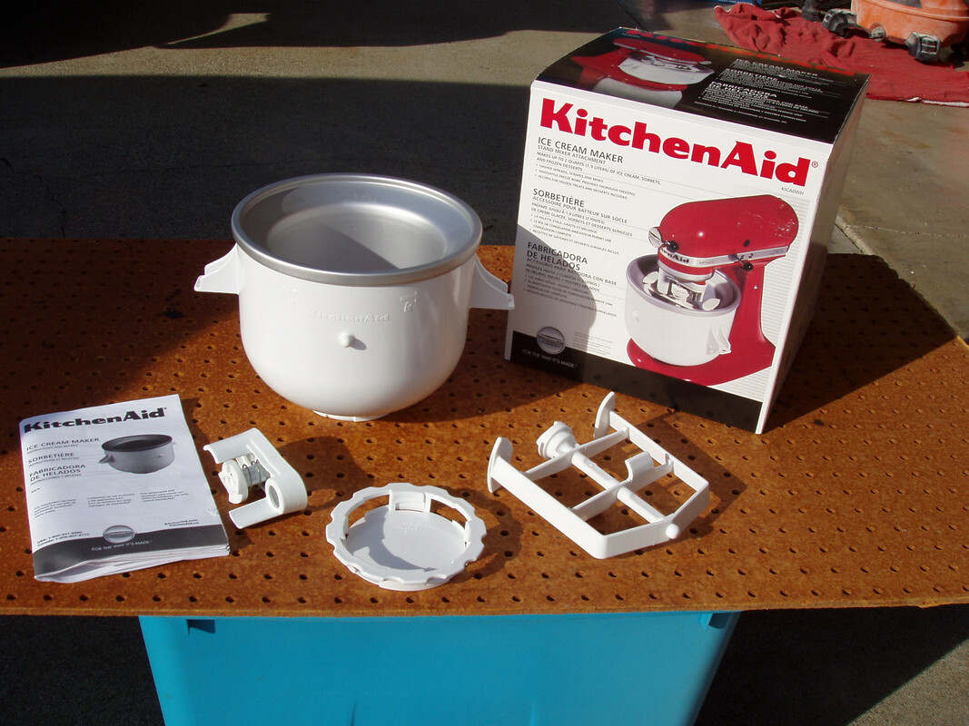 KITCHENAID ICE CREAM MAKER ATTACHMENT MODEL KICA0WH DESSERTS BRAND NEW NIB