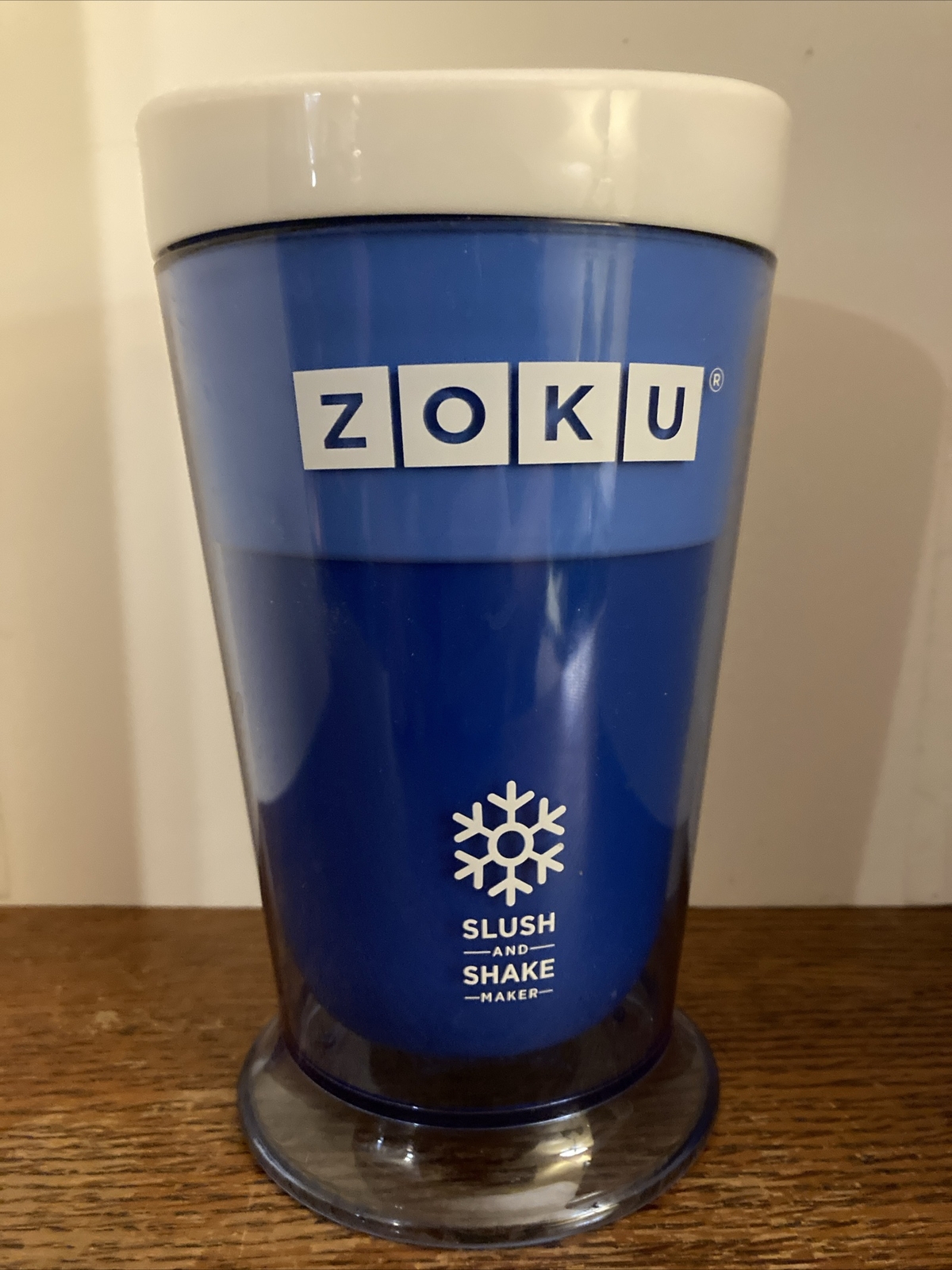 ZOKU Slush And Shake Maker Compact Make And Serve Cup W/Freezer Core Blue (New)