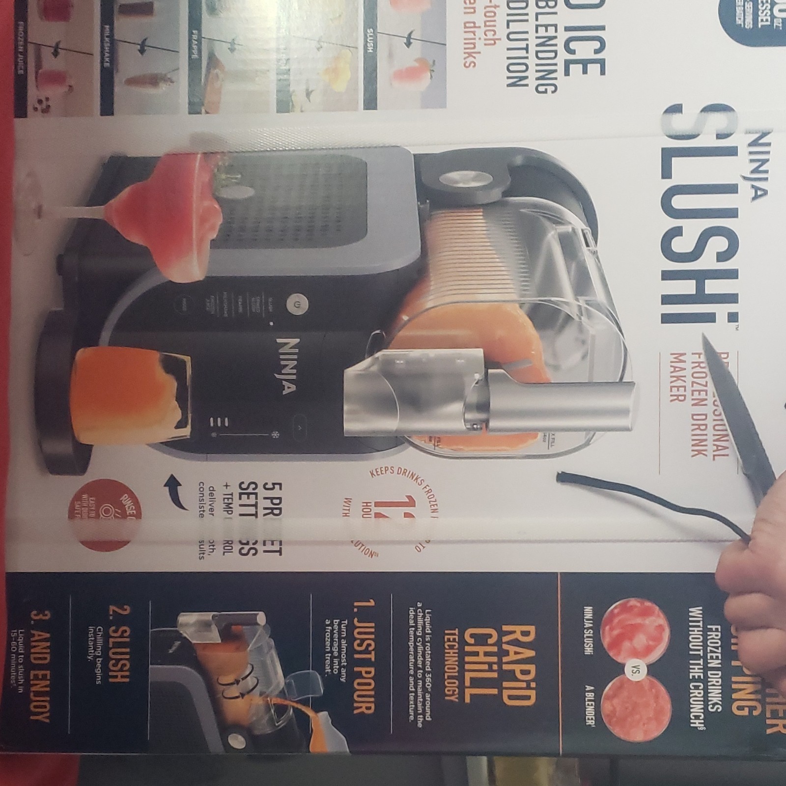 Ninja Slushi FS301 Frozen Drink Maker RapidChill 72 oz 800W Black/Silver