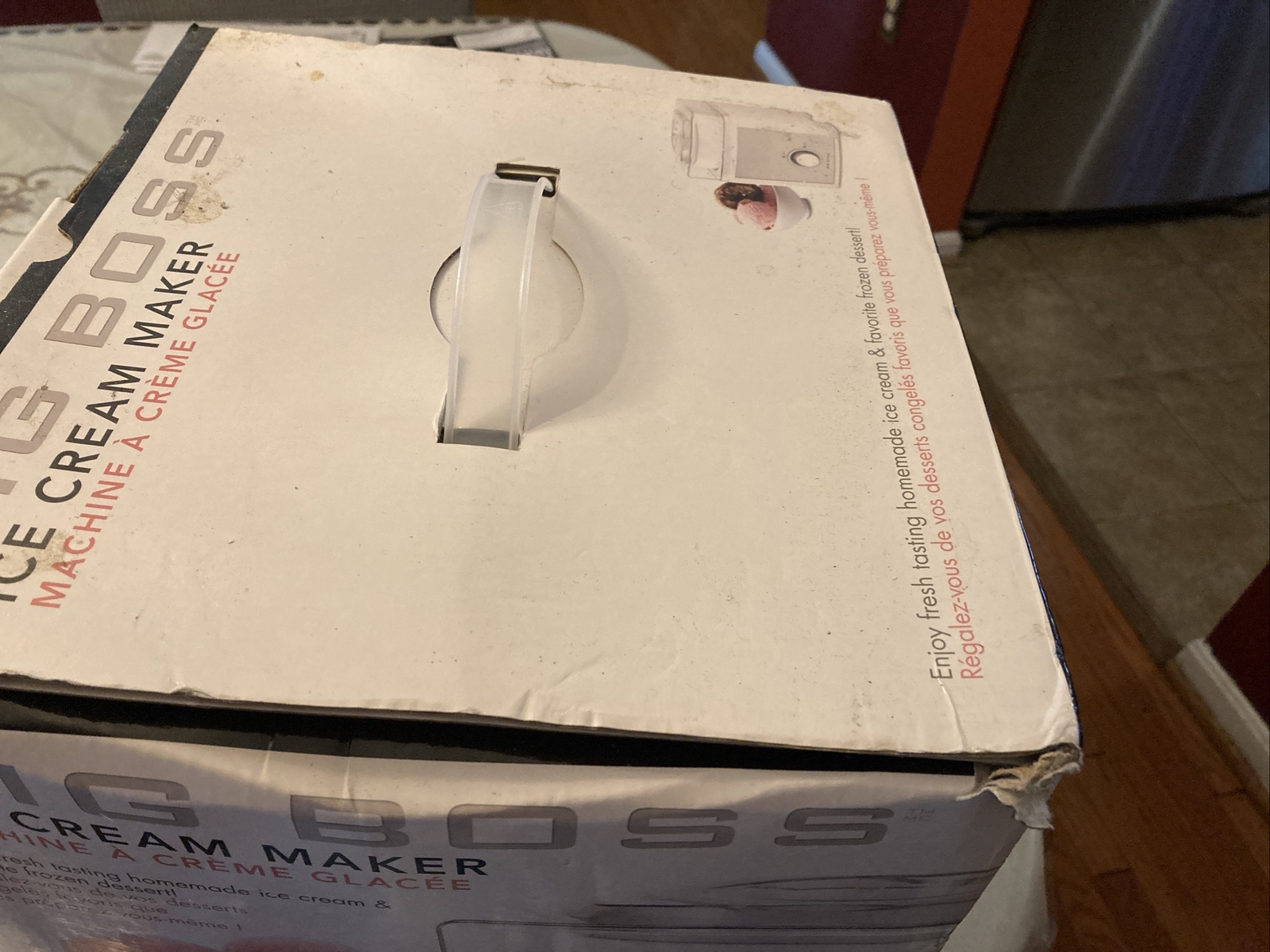 Big Boss 8882 2-Quart Ice Cream Maker, 2 Liter, White, OPEN BOX On/Off Knob