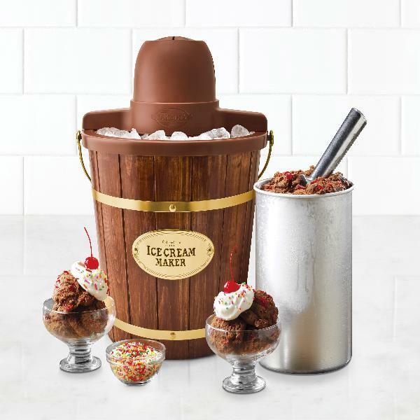 Nostalgia ICMW400 4-Quart Electric Bucket Ice Cream Maker With Easy-Carry Handle