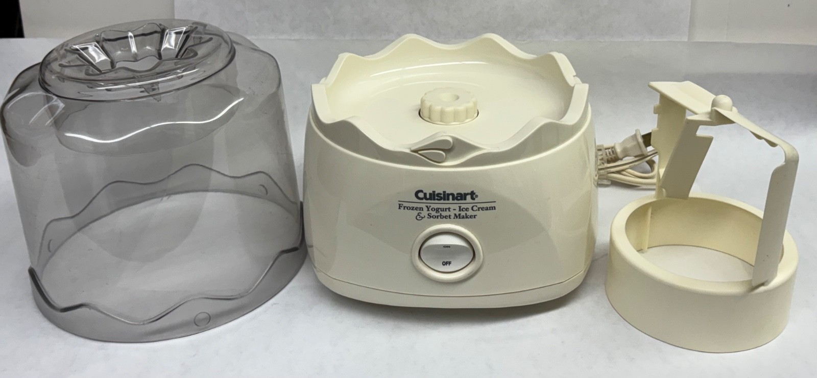 Cuisinart Ice Cream Maker Machine, 1.5 Quart Double Insulated ICE-21P1 White