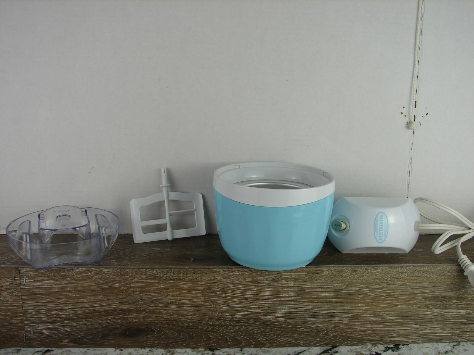 Nostalgia ICM500 Blue 1-Pint Electric Ice Cream Maker Frozen Yogurt Sorbet