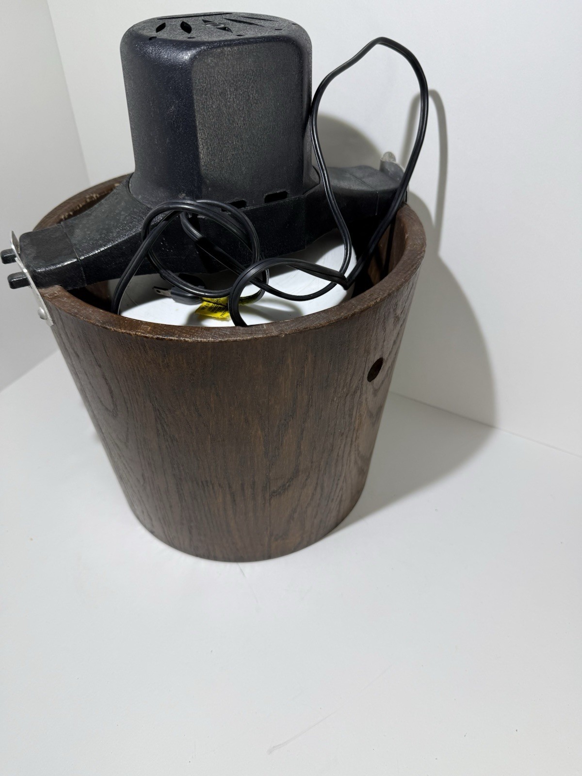 Vintage RCW Richmond Cedar Works Electric Ice Cream Freezer Wood Bucket Complete