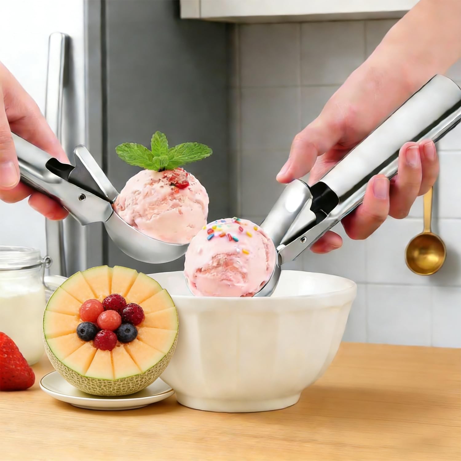 Ice Cream Scoop,Portable Stainless Steel Scoop with M, 1p-silver