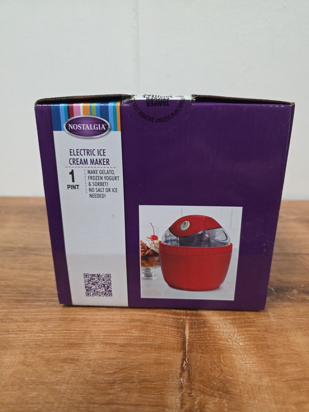 Nostalgia Electric Ice Cream Maker 1 Pint Maker Machine NIB Sealed