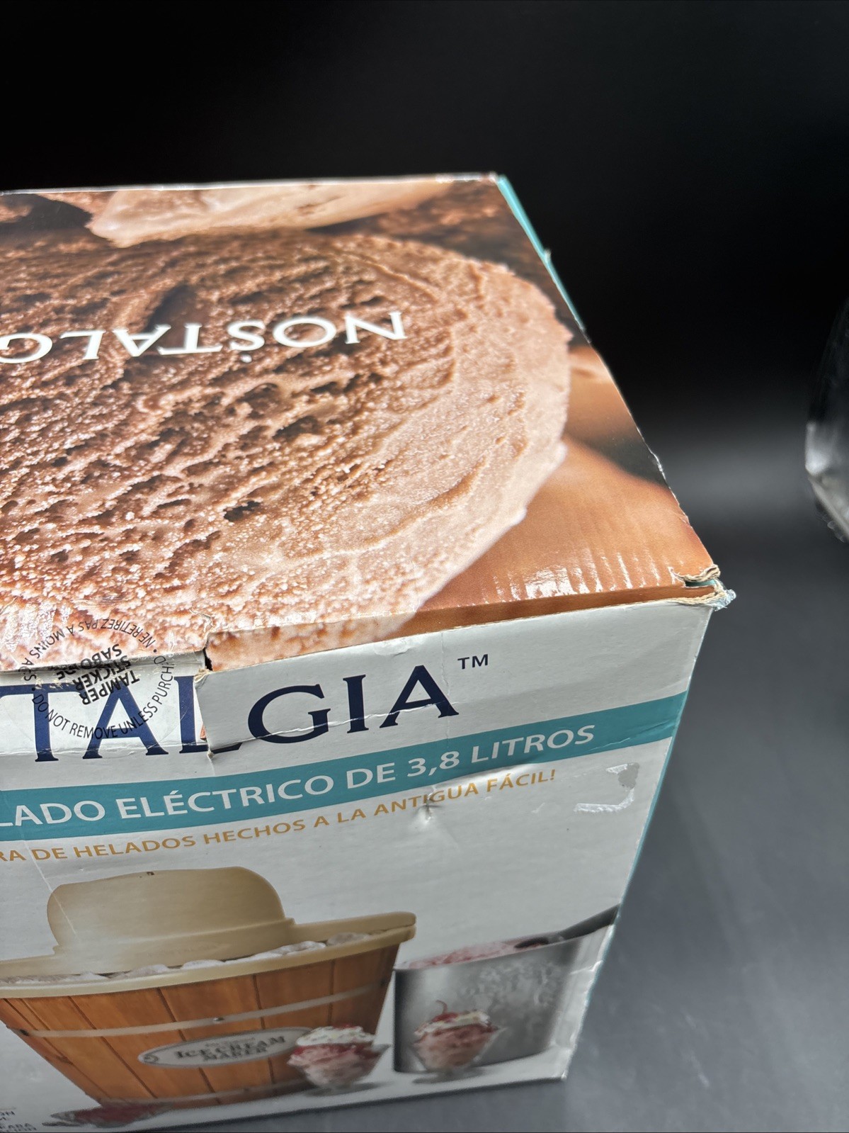 NEW – Nostalgia 4 Qt Electric Old Fashioned Ice Cream Maker OPEN BOX