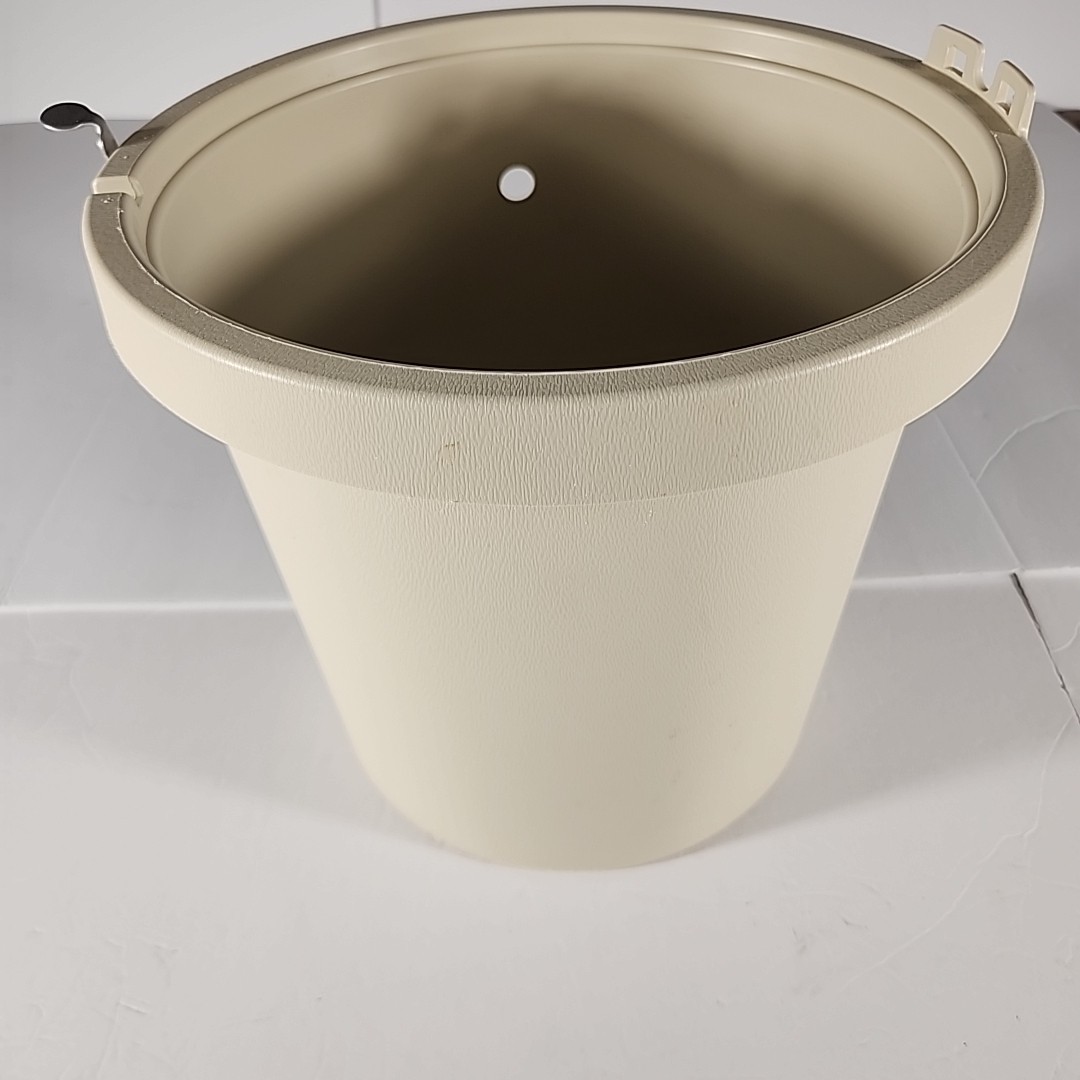 Rival Ice Cream Yogurt Freezer Maker Plastic Bucket Replacement Part Model 8401