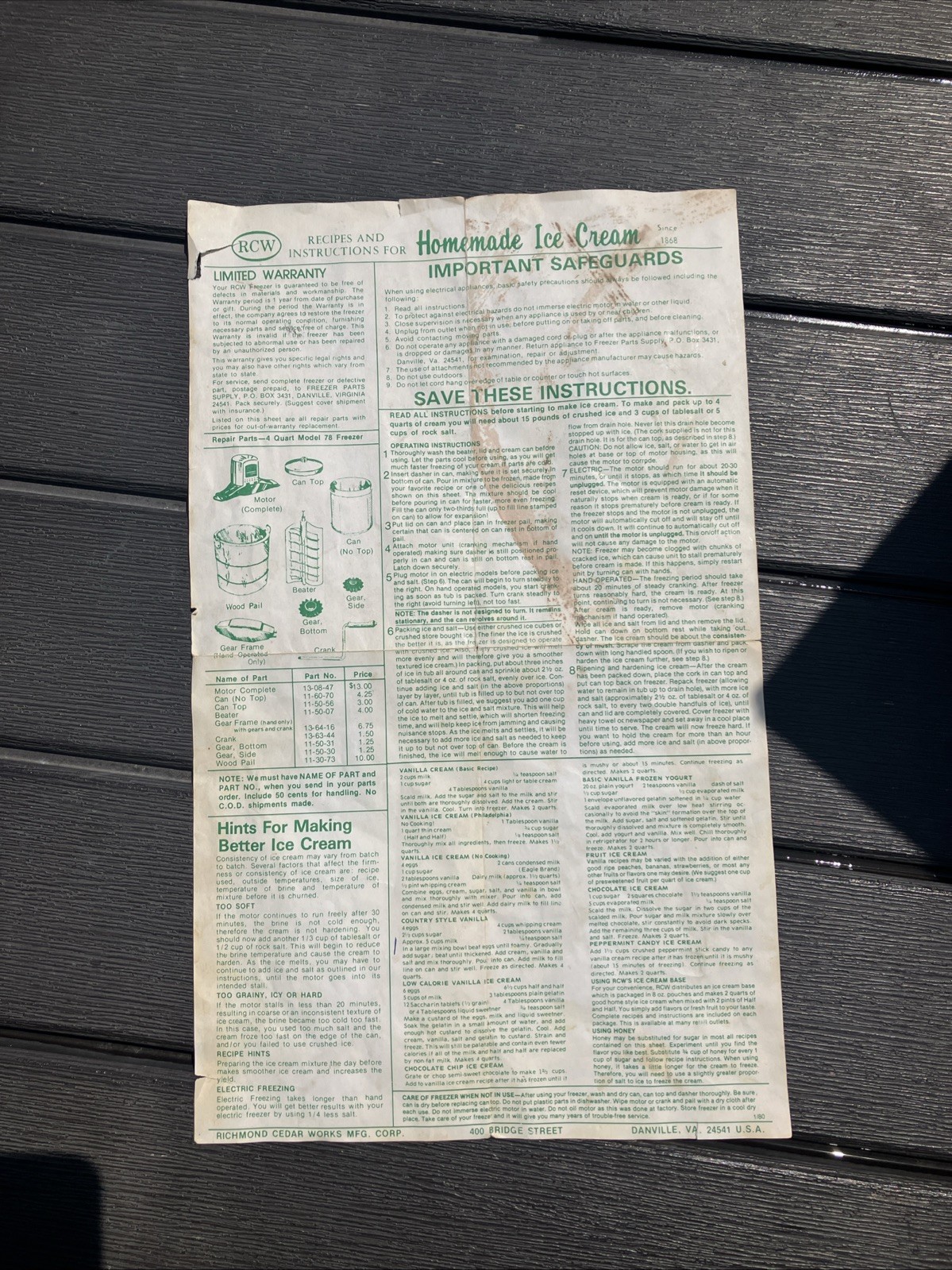 Model 78 4 Quart Ice Cream Freezer Richmond Cedar Works VINTAGE