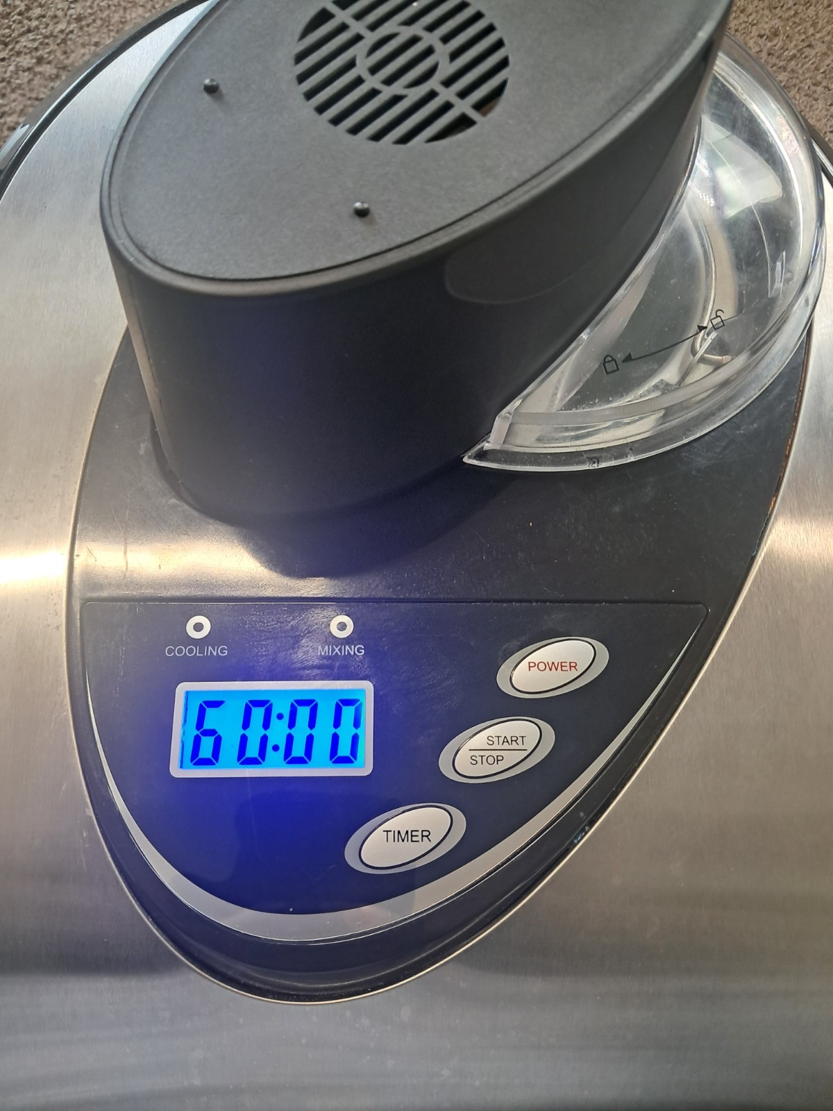EdgeStar Compressor Ice Cream Maker Machine Self-Freezing 2 Qt ICM301SS
