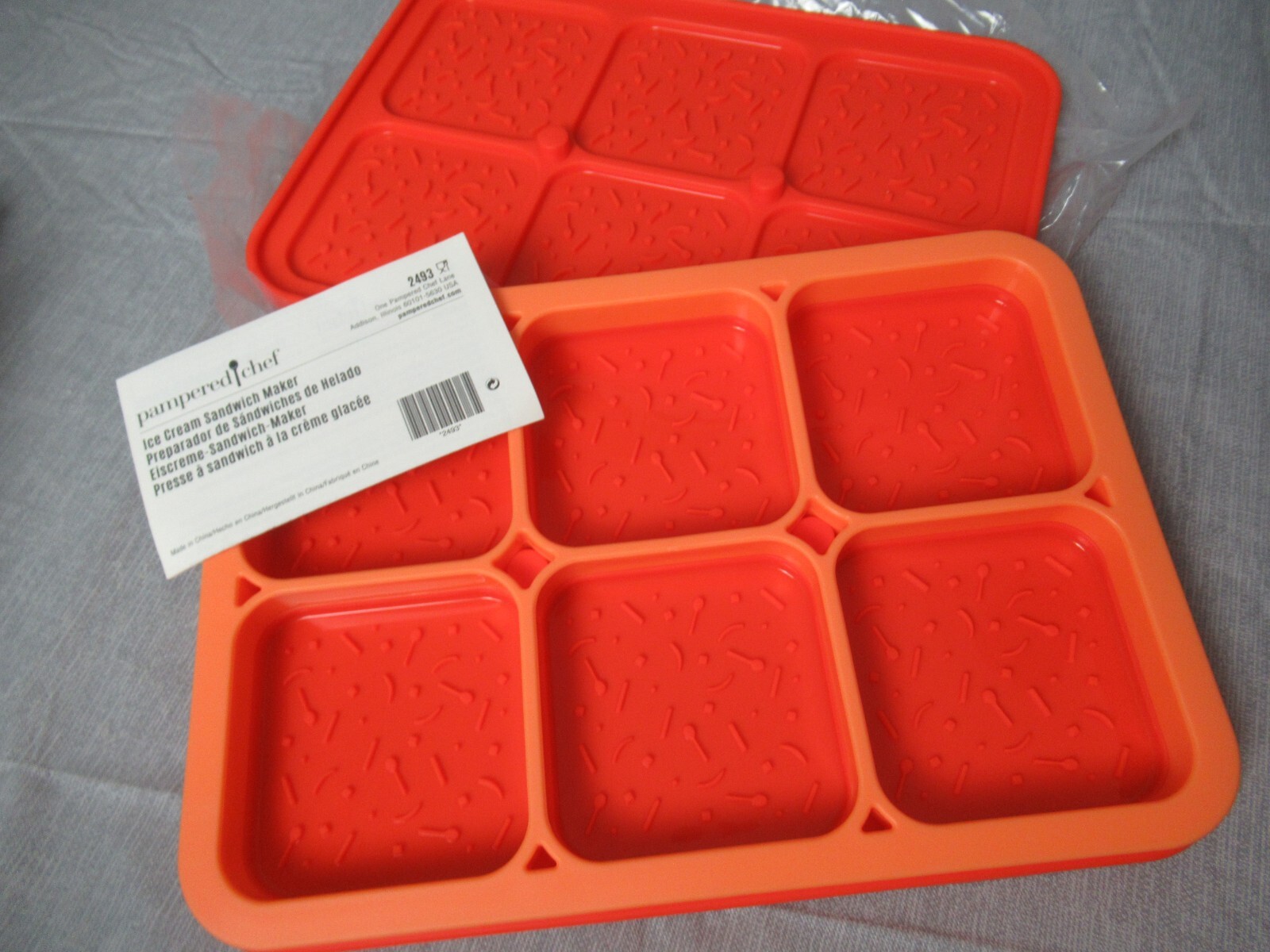 NIP Pampered Chef Ice Cream Sandwich Maker Mold – Silicone – c5 tk