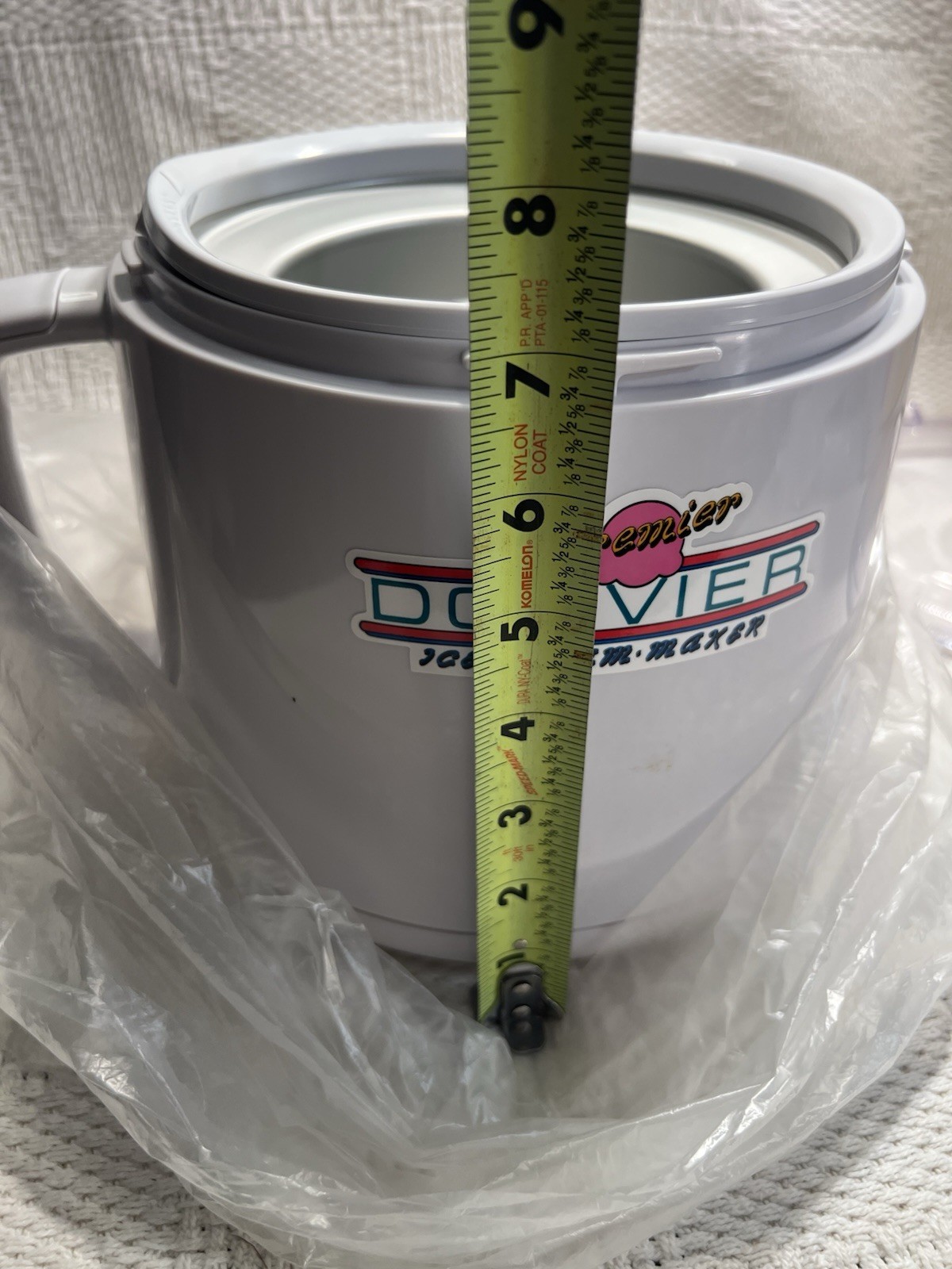 VTG Donvier Premier Ice Cream Maker 1 Quart White Manual Hand Crank Japan NOS