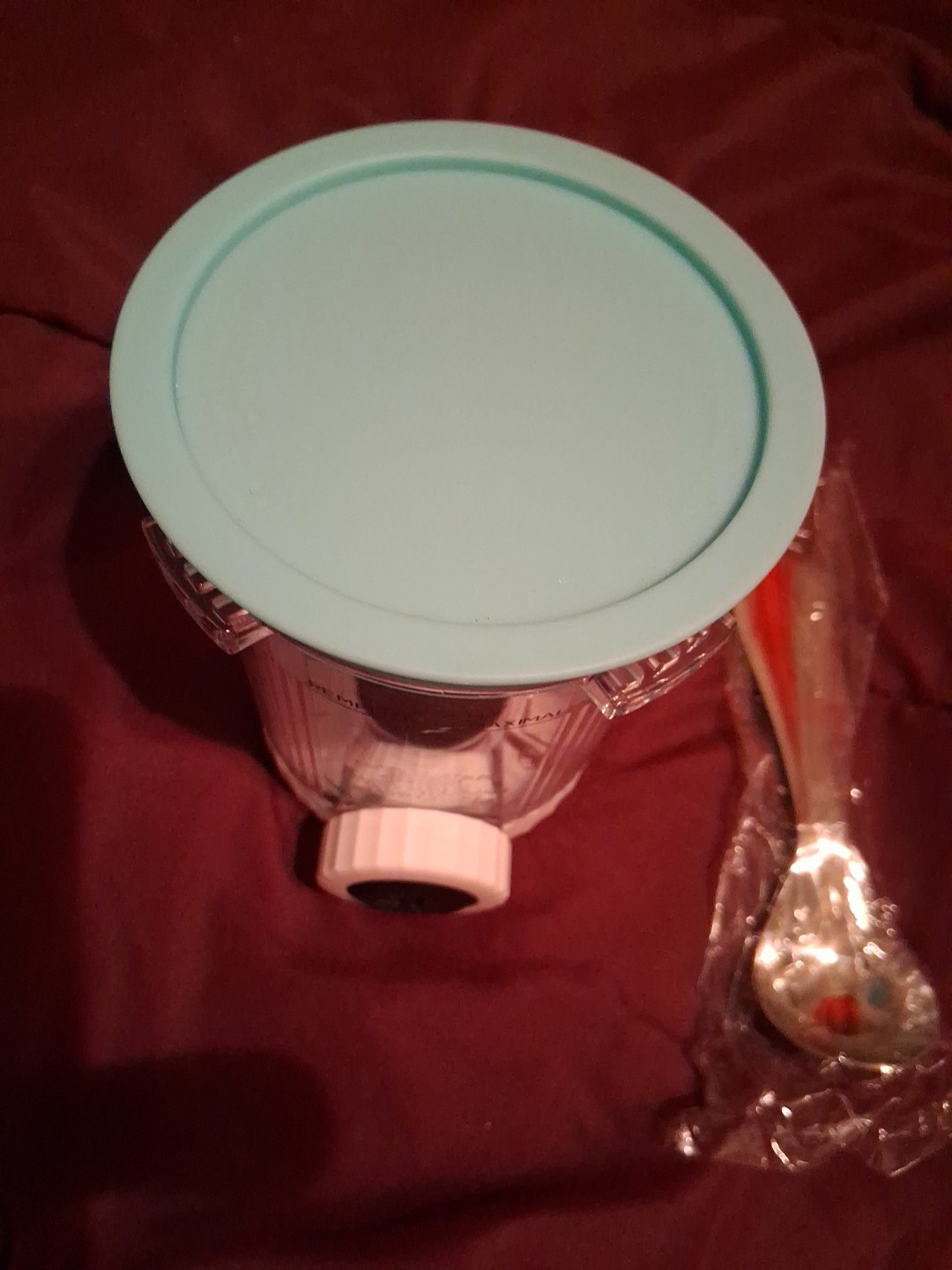 ISuroque Ice Cream Pint/Lid Replacement Compatible with Ninja. new, no box.