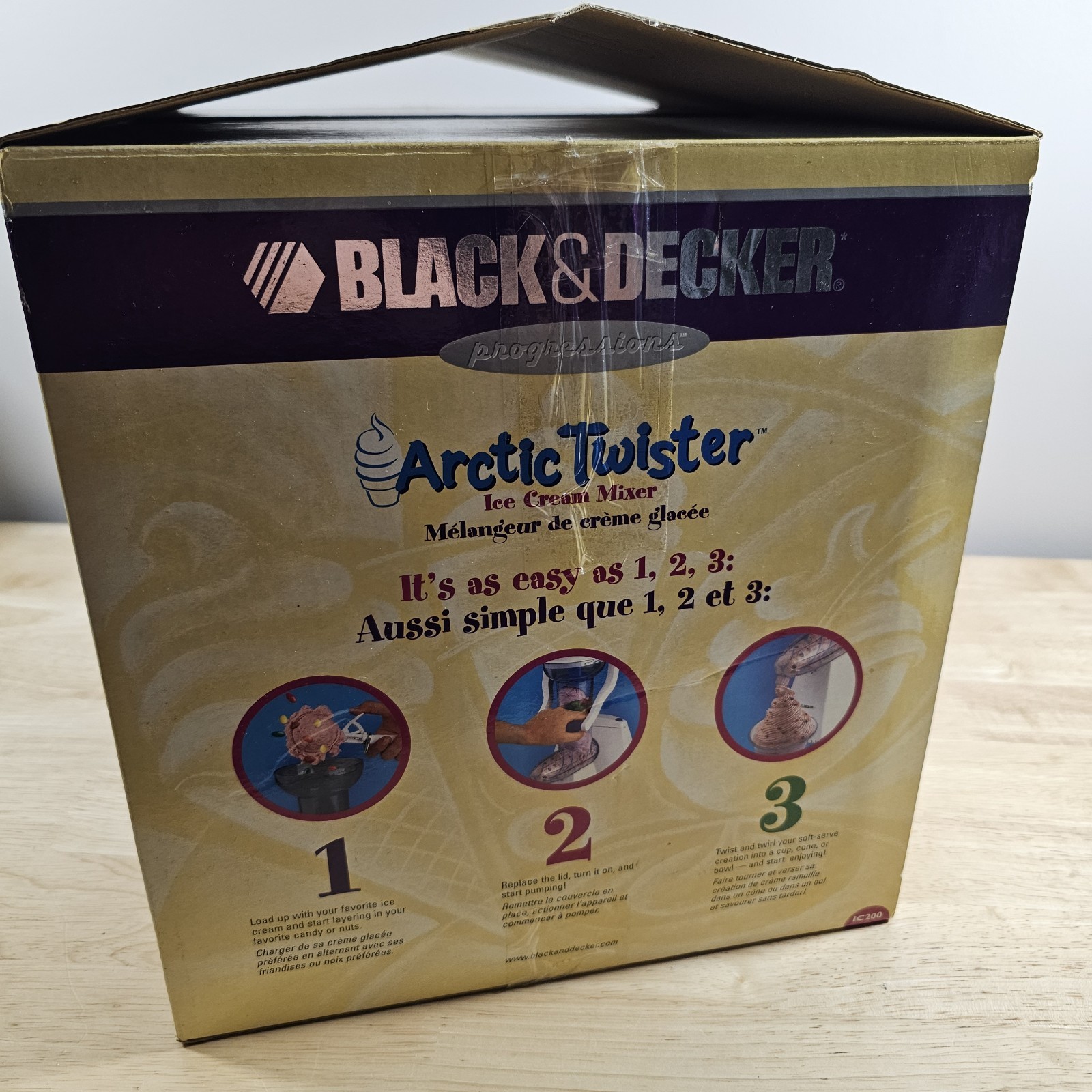 Black & Decker Professional Arctic Twister Ice Cream Mixer NIB NOS
