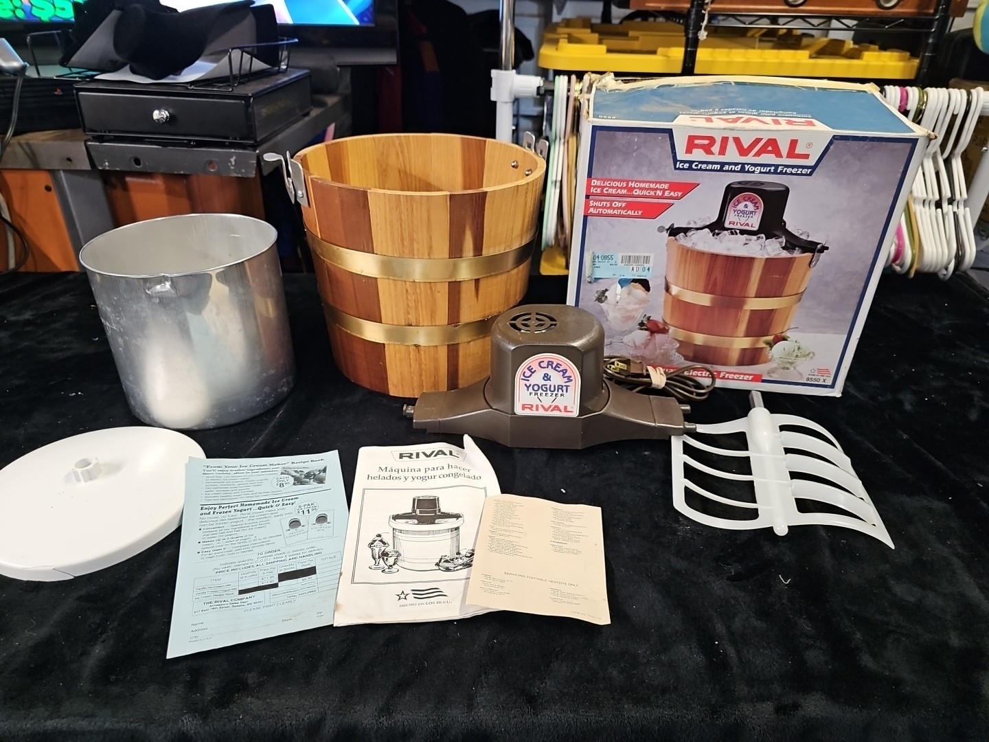 RIVAL 5 QT Wood Electric Ice Cream & Yogurt Freezer Maker #8550 USA Made