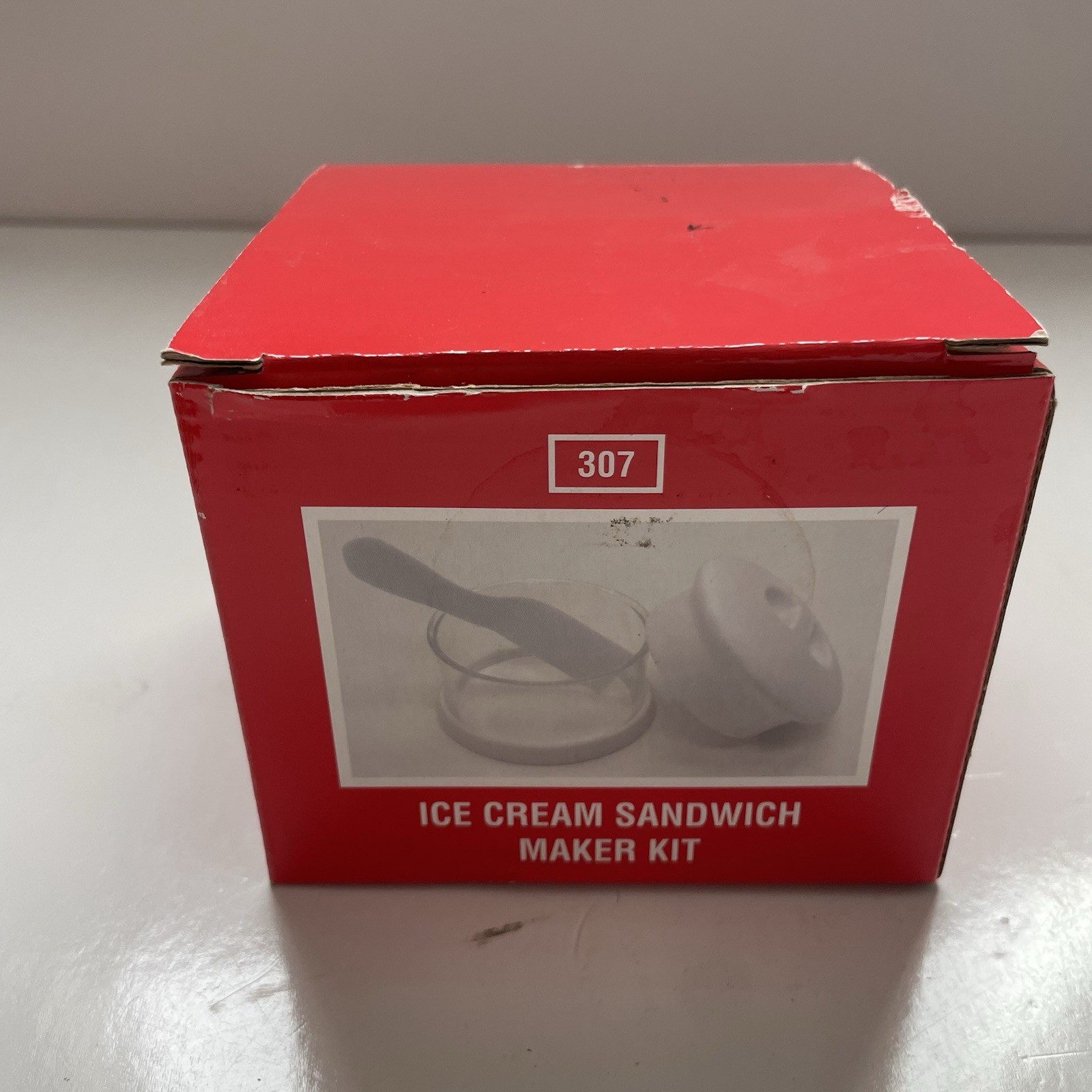 Red Apple ice cream sandwich maker kit