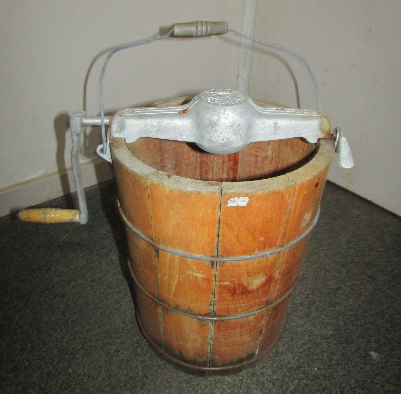 Vintage White Mountain Freezer Ice Cream Maker Manual Crank – Wood Bucket – AGED