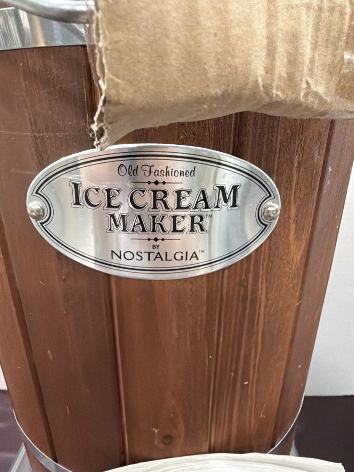 Nostalgia Ice Cream Maker 6 Qt Electric Vintage Wood Bucket Frozen Yogurt Gelato