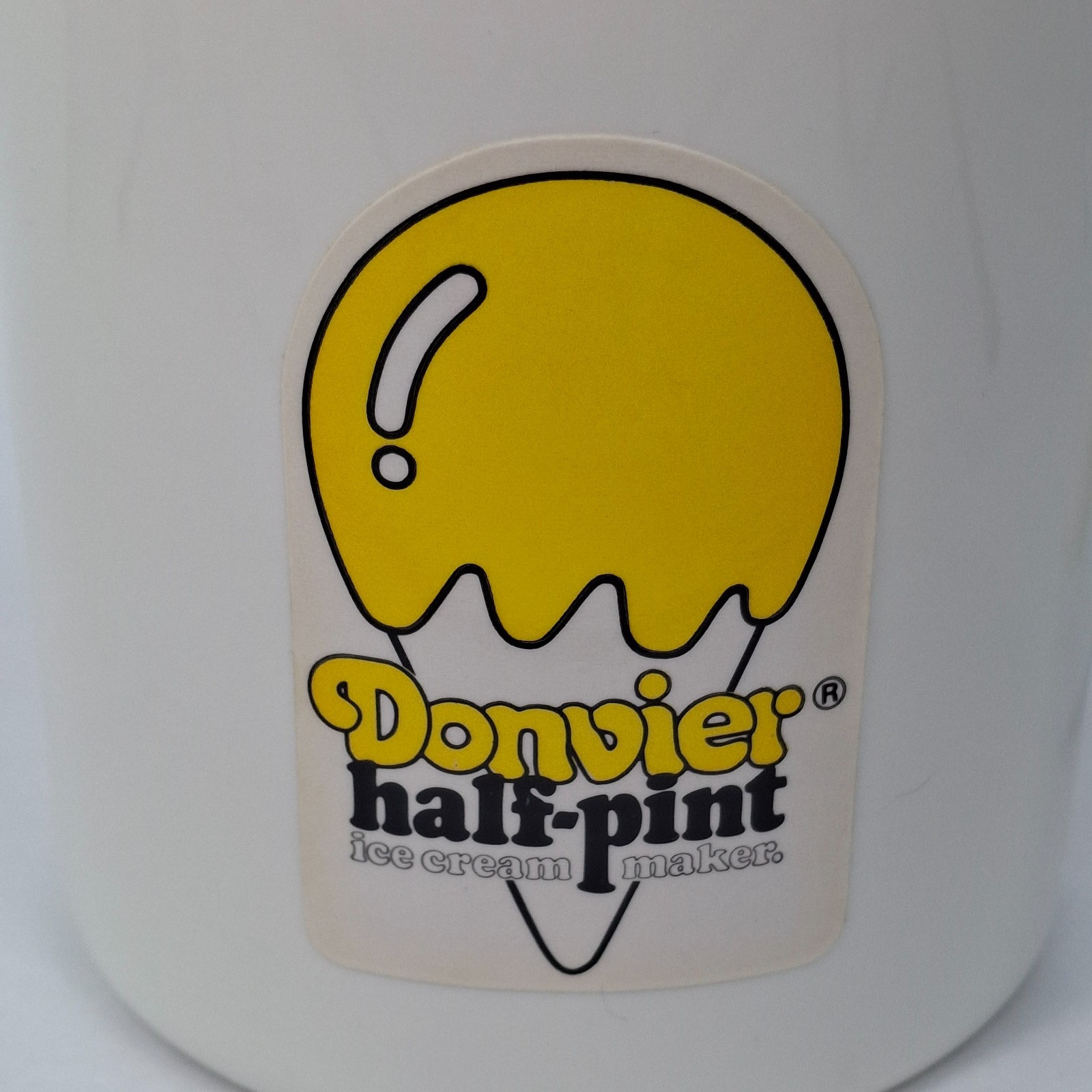 1980’s DONVIER Half-Pint Manual Hand Crank Ice Cream Maker with Recipe Guide