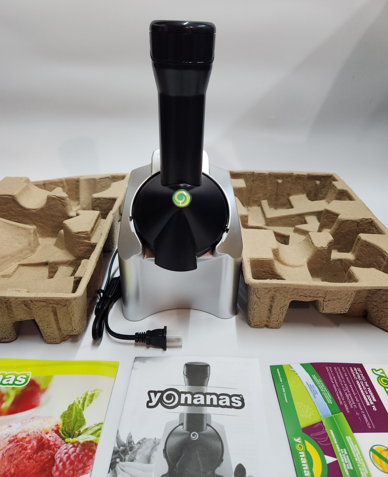 Yonanas Deluxe Banana Ice Cream Frozen Yogurt Treat Maker Black Silver Model 901