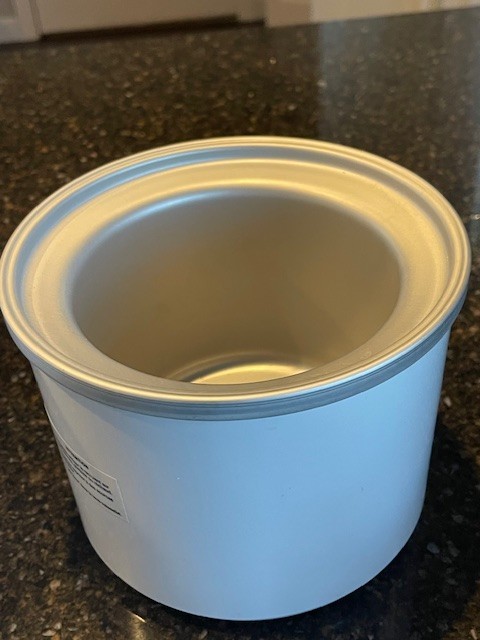 Cuisinart 1.5-Qt Ice Cream/Sorbet Maker + add’lfreezing bowl + storage