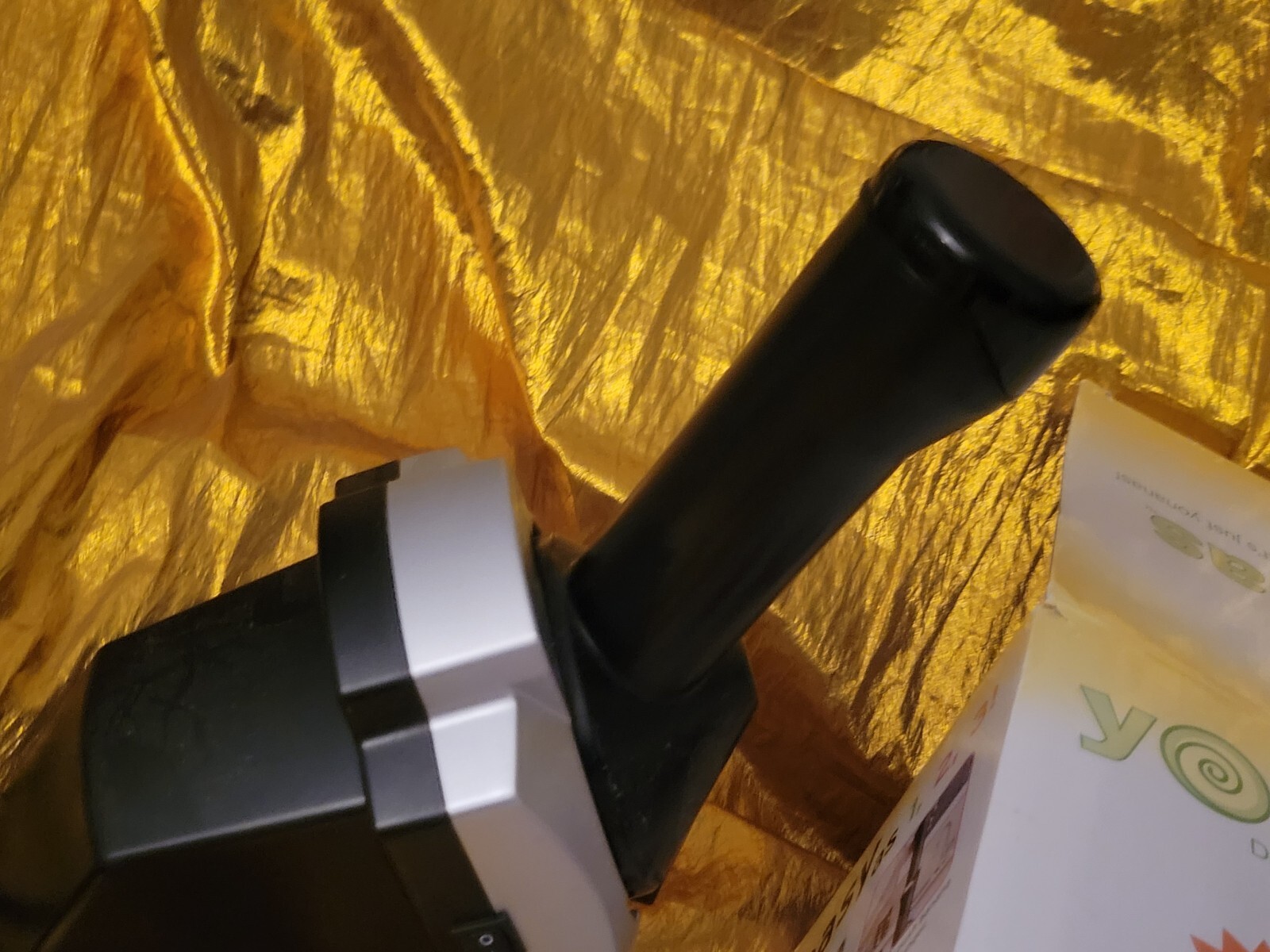 YONANAS Healthy Ice Cream Machine Treat Maker Frozen Fruit Yogurt Sorbet + BOX !
