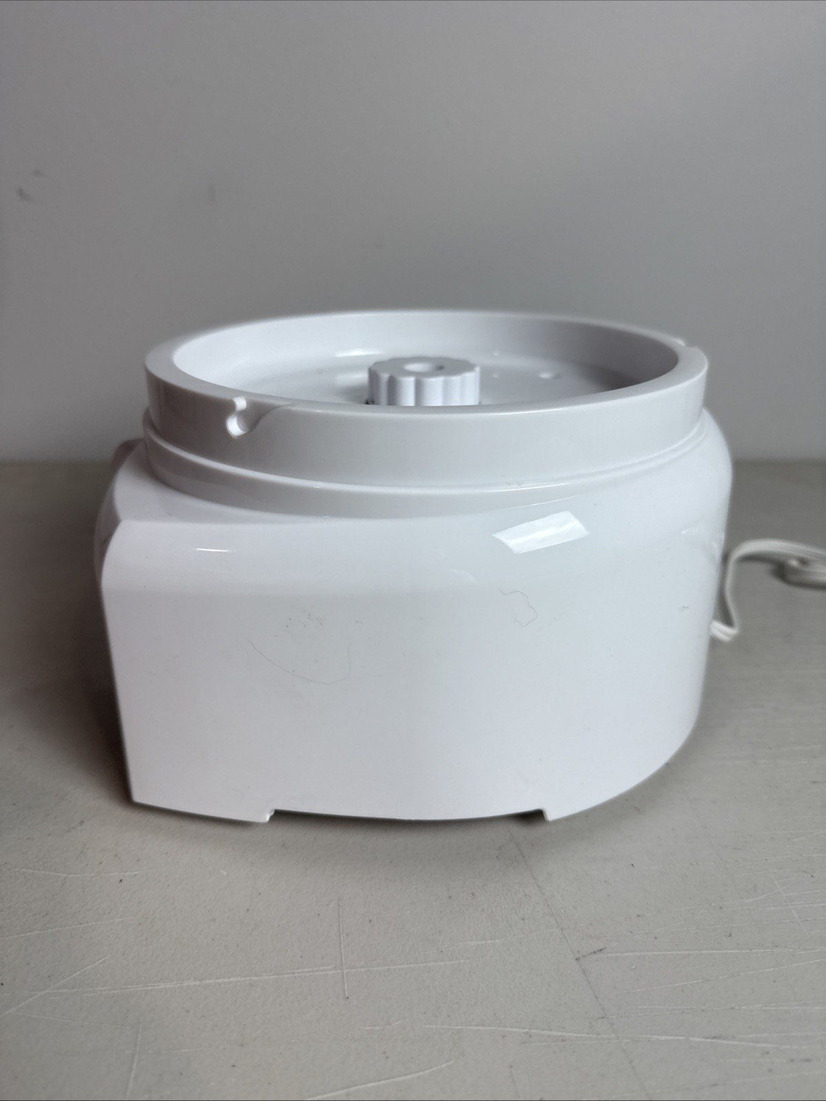 CUISINART ICE-21 FROZEN YOGURT ICE CREAM MAKER 50W MOTOR BASE