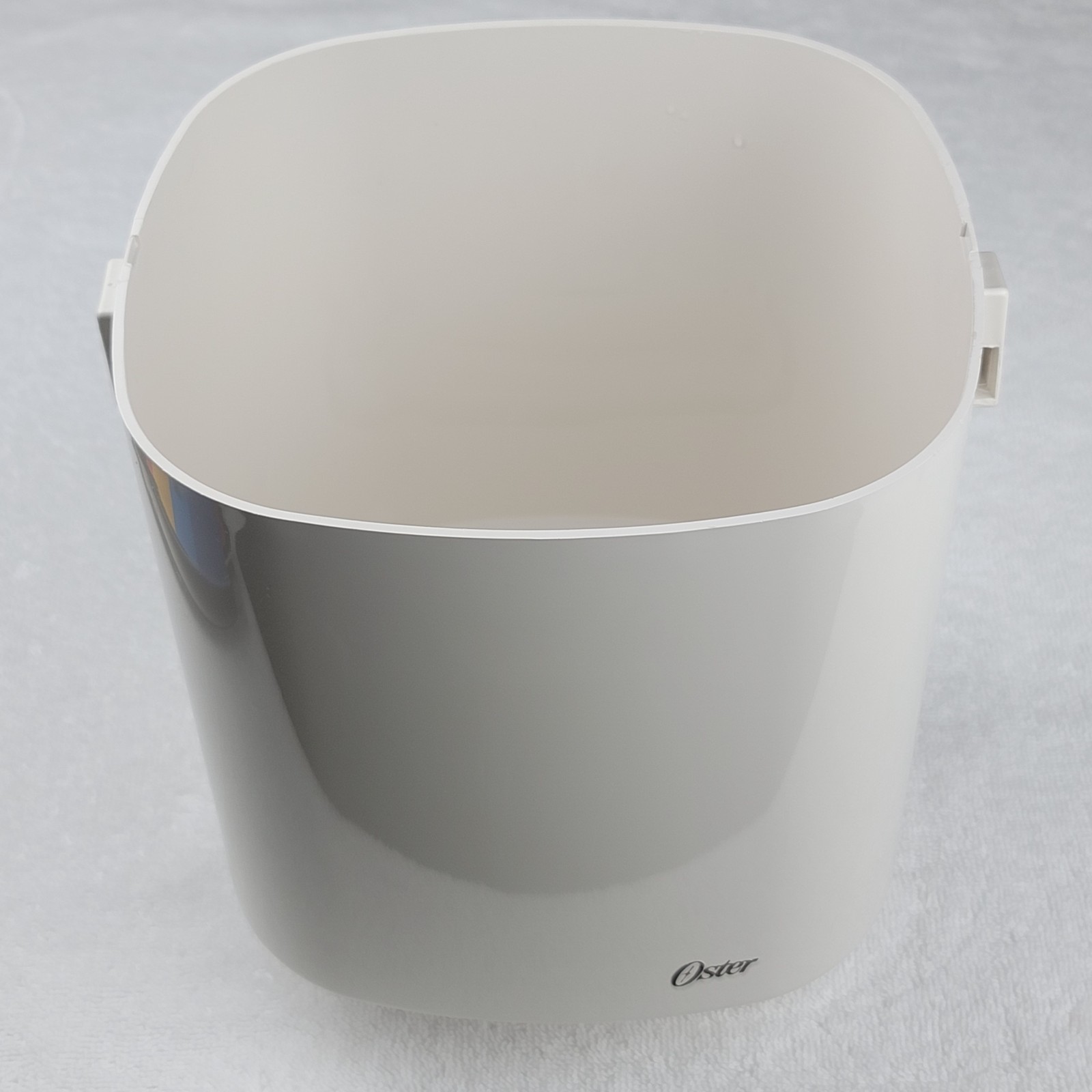 Oster Quick Freeze 768-08 Ice Cream Maker Outer Bucket Housing Replacement