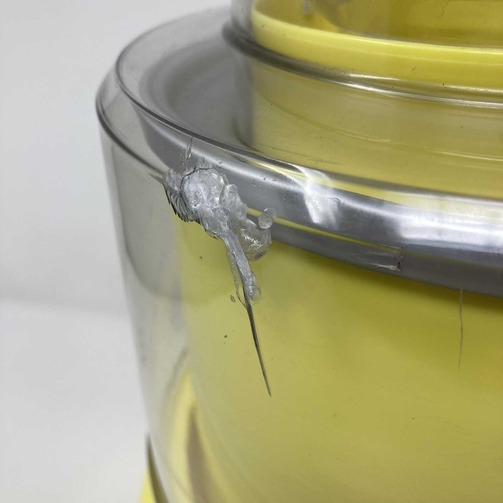 Cuisinart 1.5 Quart Frozen Yogurt Ice Cream & Sorbet Maker Yellow ✅WORKS *READ*