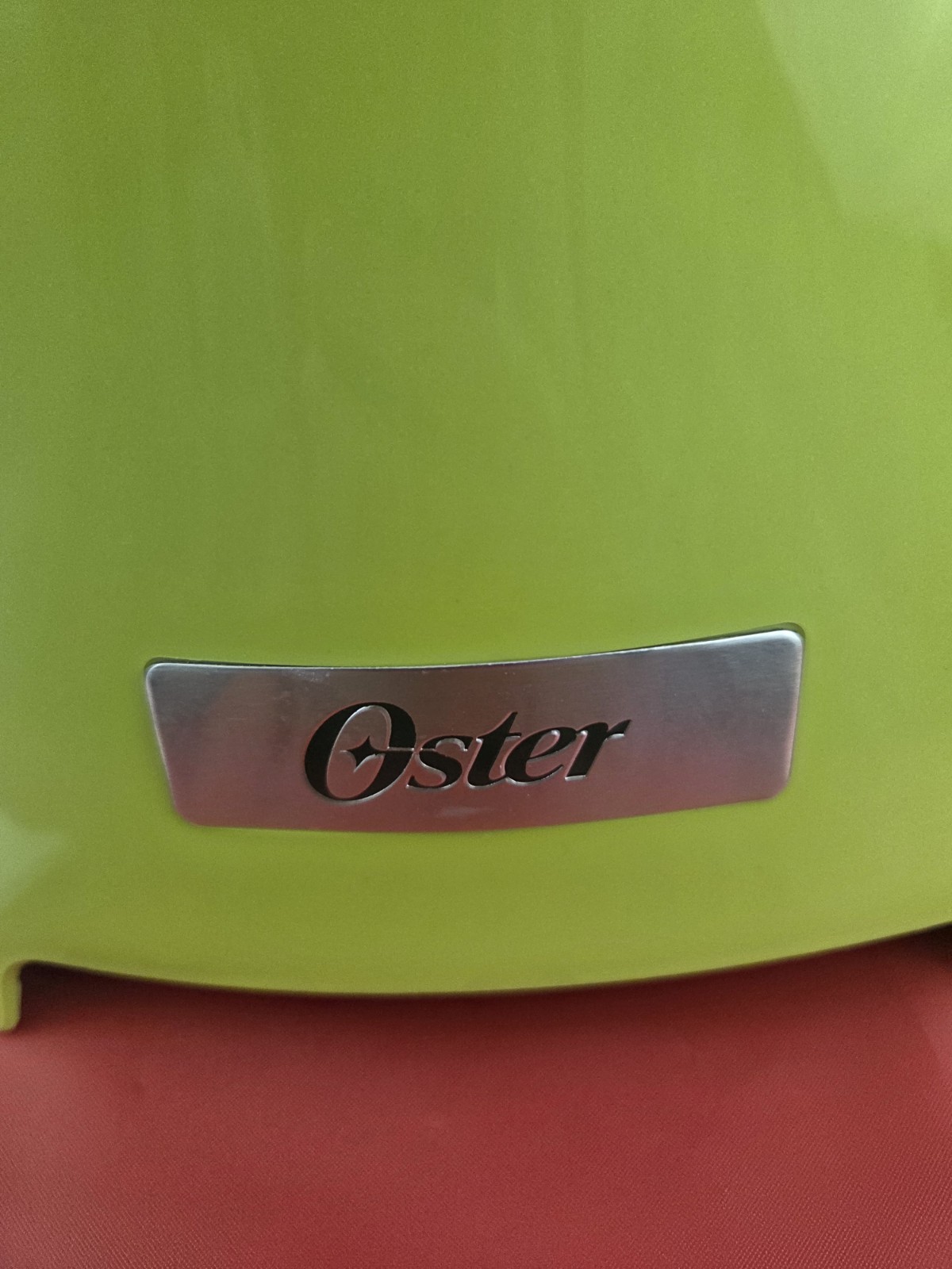 Oster Ice Cream Frozen Yogurt Sorbet Dessert Maker 1.5 Quarts Green