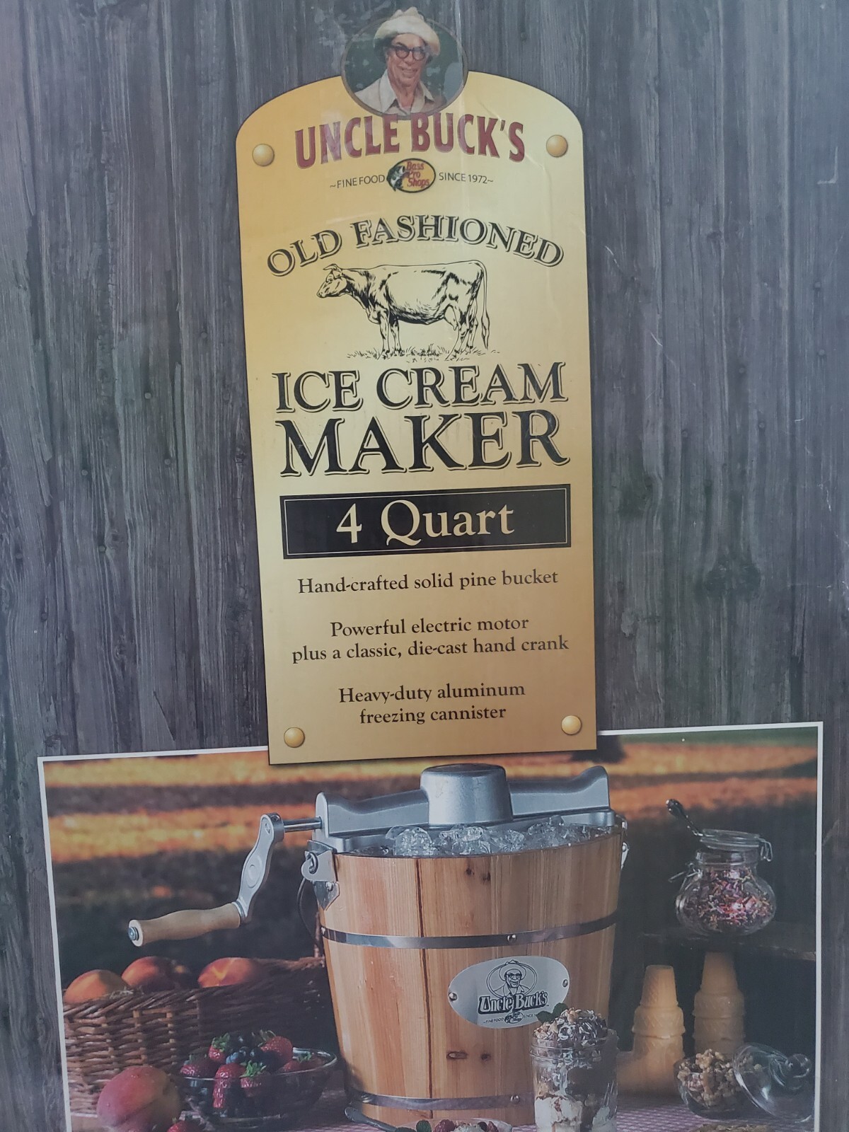 UNCLE BUCK’S OLD FASHIONED ICE 4-QUART ICE CREAM MAKER: NEW