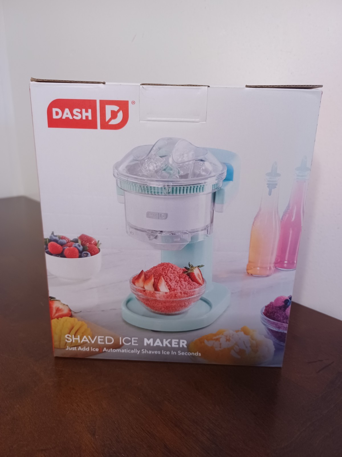DASH SHAVED ICE MAKER AQUA BLUE STAINLESS STEEL BLADES BRAND NEW IN ORIGINAL…