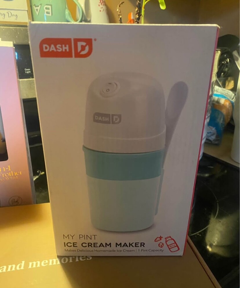 Dash My Pint Ice Cream Maker – Teal – 1 Pint (1.6 Cups) – New Open Box
