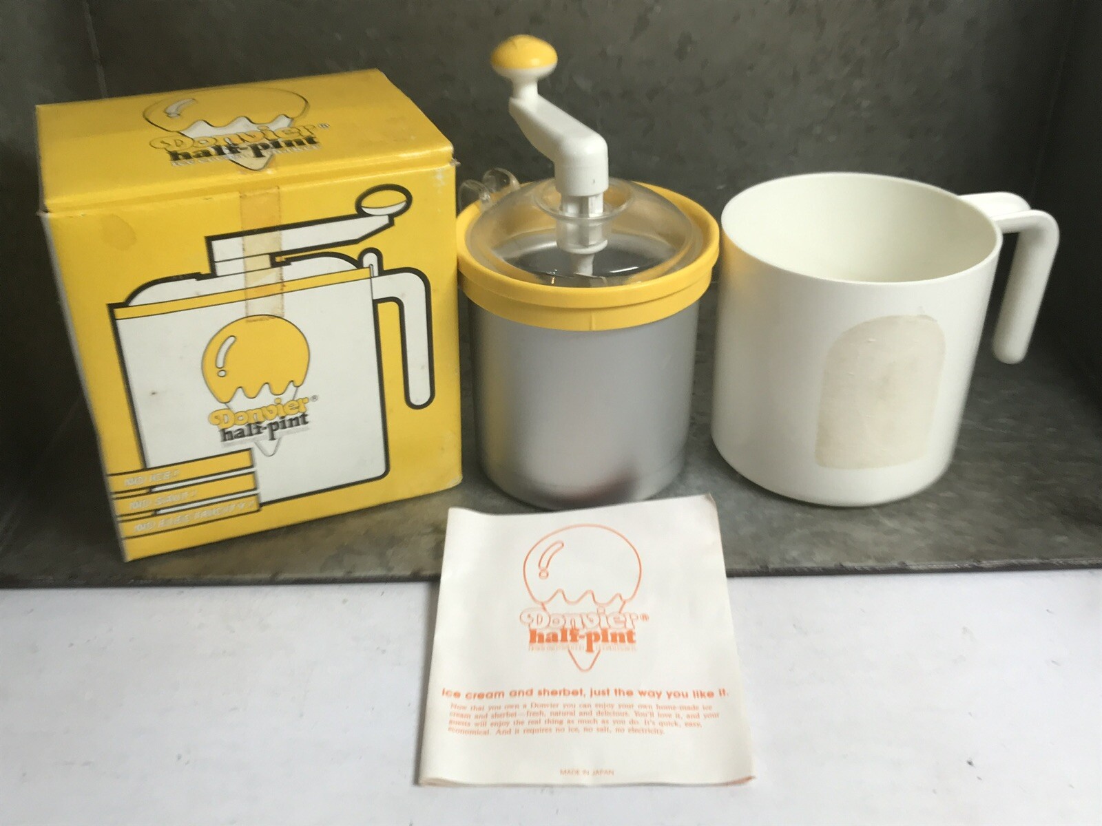 Vintage Donvier Half-Pint Ice Cream Maker Hand Crank 1/2 Pint Instructions & Box