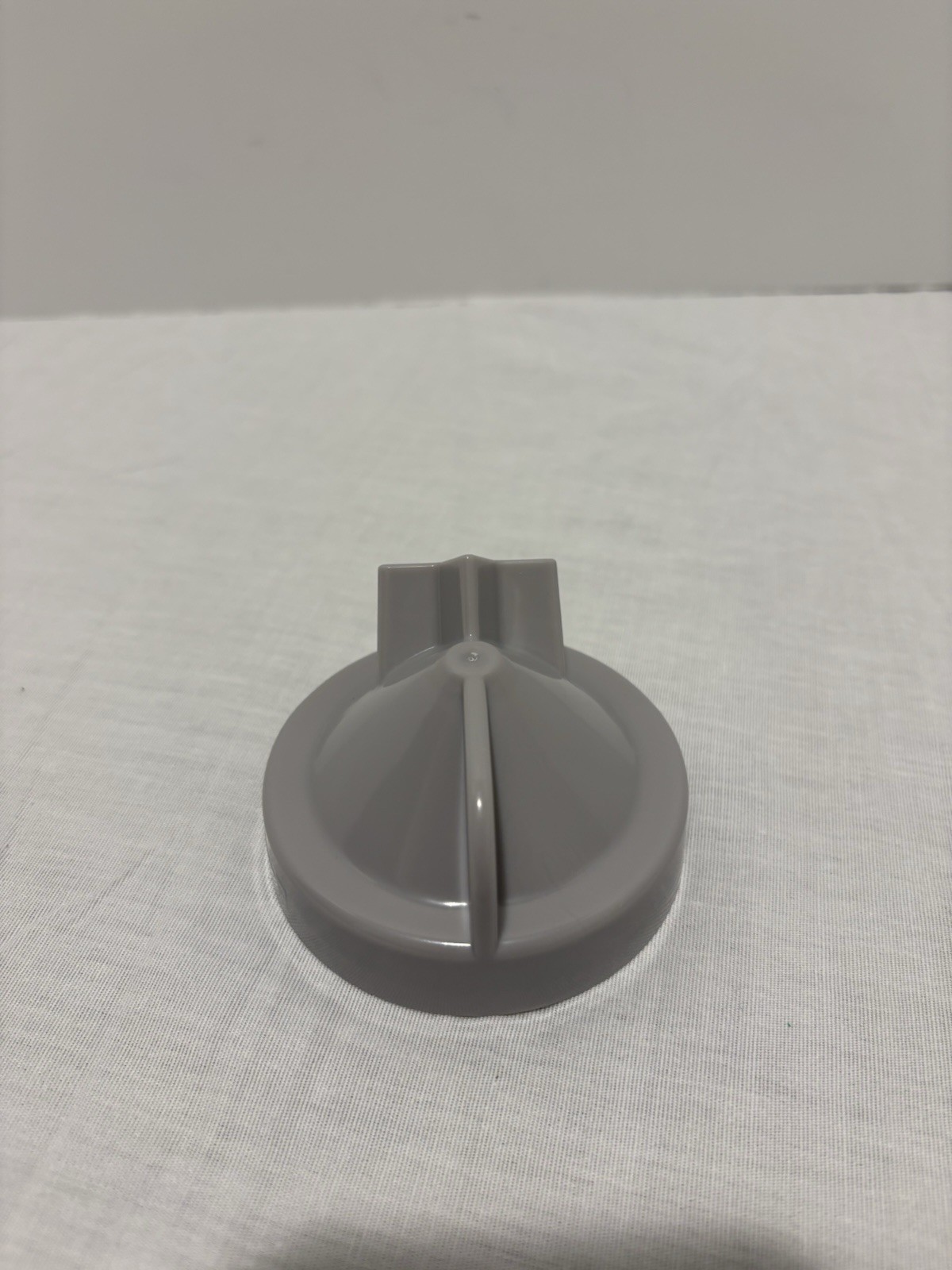 Magic Bullet Dessert Bullet Model DB-0101 Replacement Part, Star Dispenser ONLY