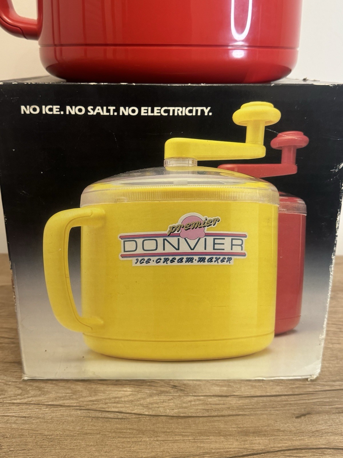Vintage Donvier Pint Size Premier Ice Cream Maker Color: Red. VG Used Condition