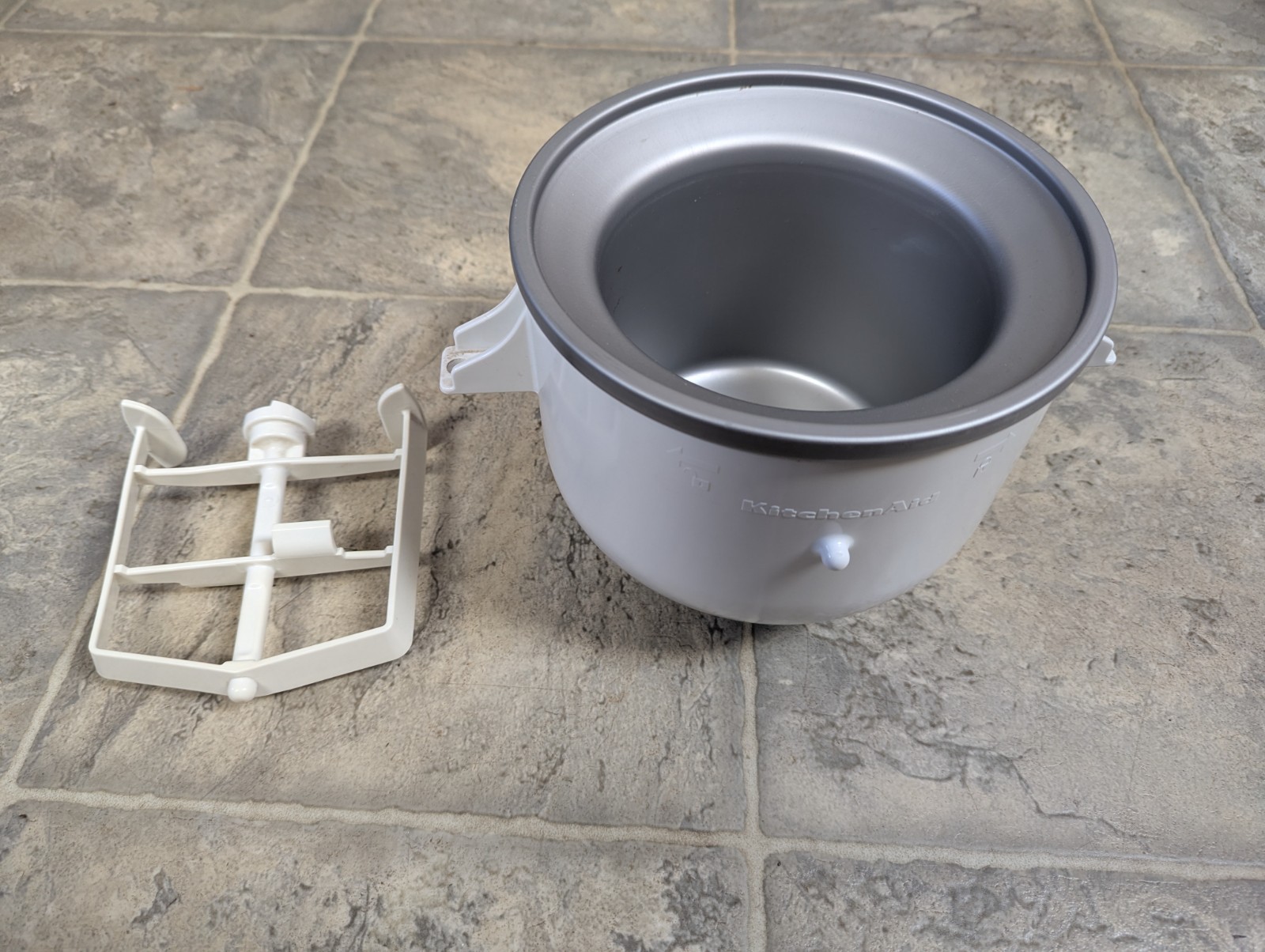 KitchenAid KICA0WH 2QT Ice Cream Maker Bowl and Paddle