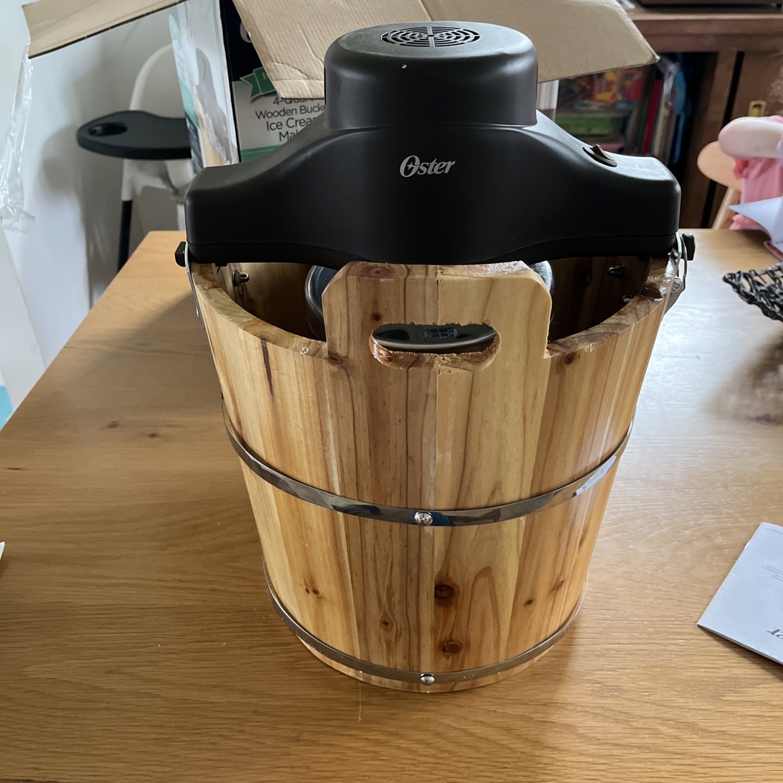 Oster Ice Cream Shop 4-Qt Wooden Bucket Ice Cream Maker Machine