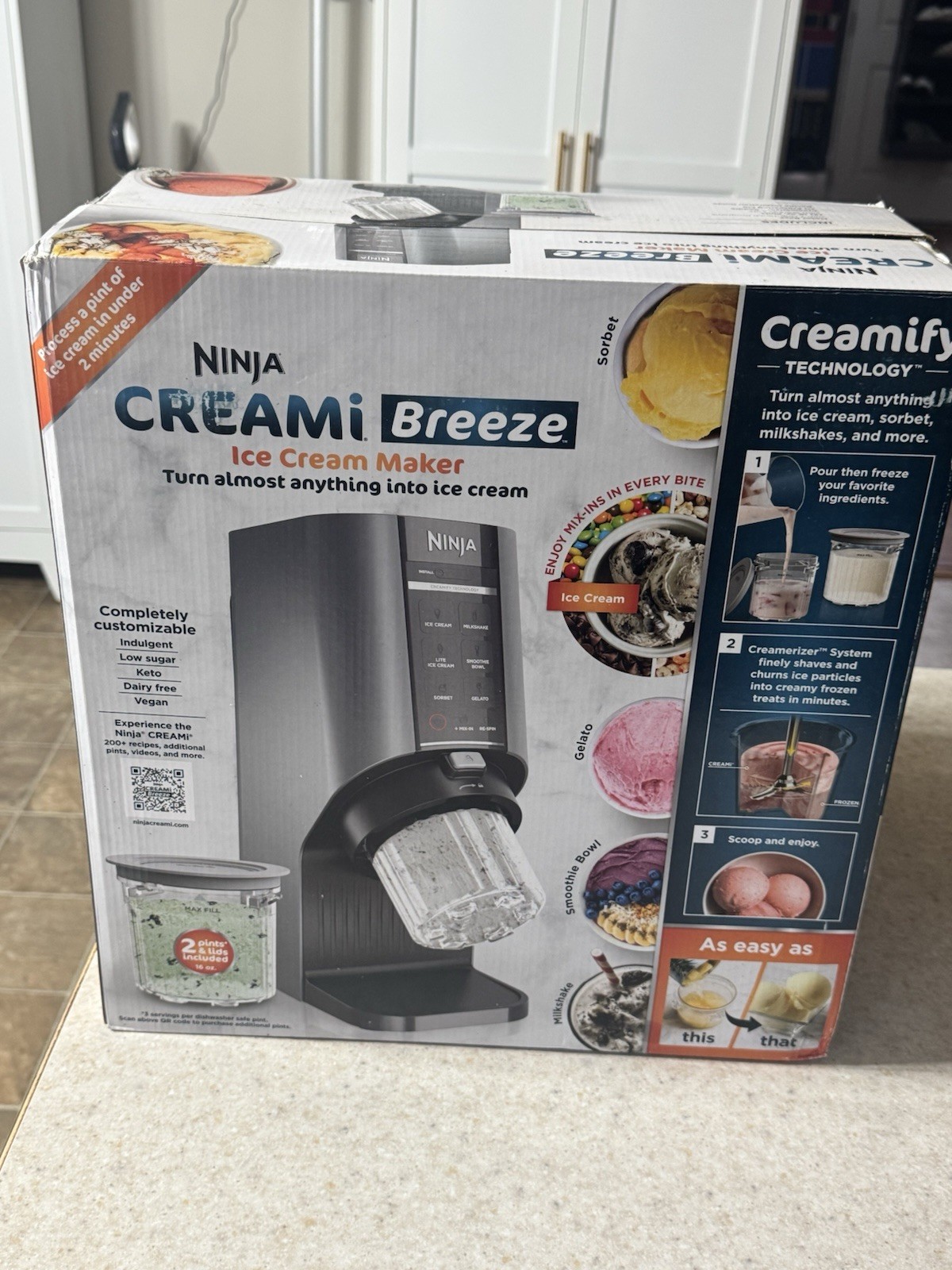 Ninja CREAMi Breeze 7-in-1 Ice Cream Maker (NC201) used once !