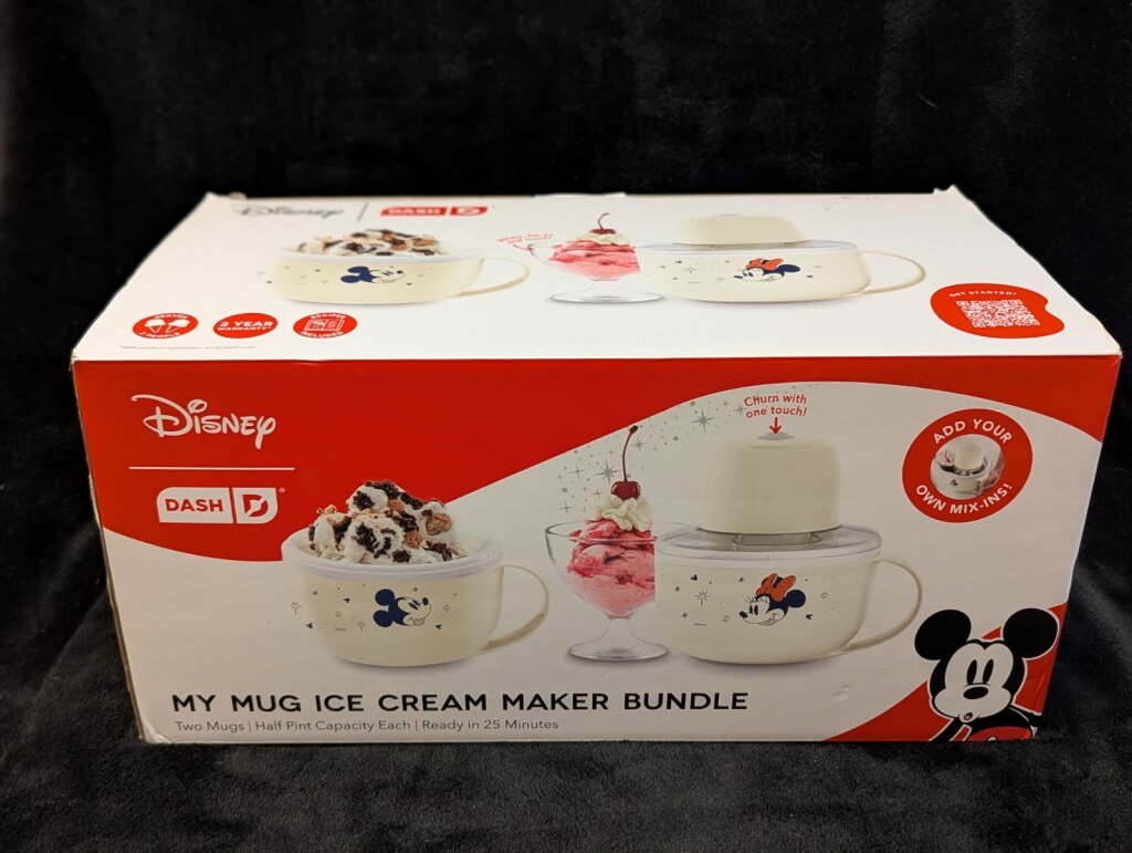 Dash Disney Mickey and Minnie Ice Cream Maker Mugs, New In Box. Date night Idea