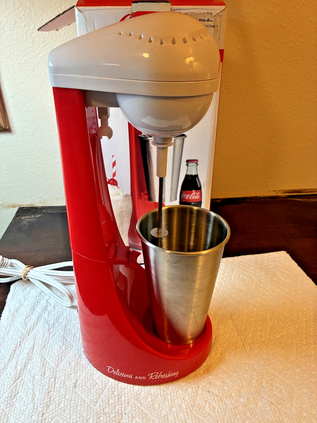 Coca-Cola Limited Edition 2 Speed Milkshake Maker By Nostalgia