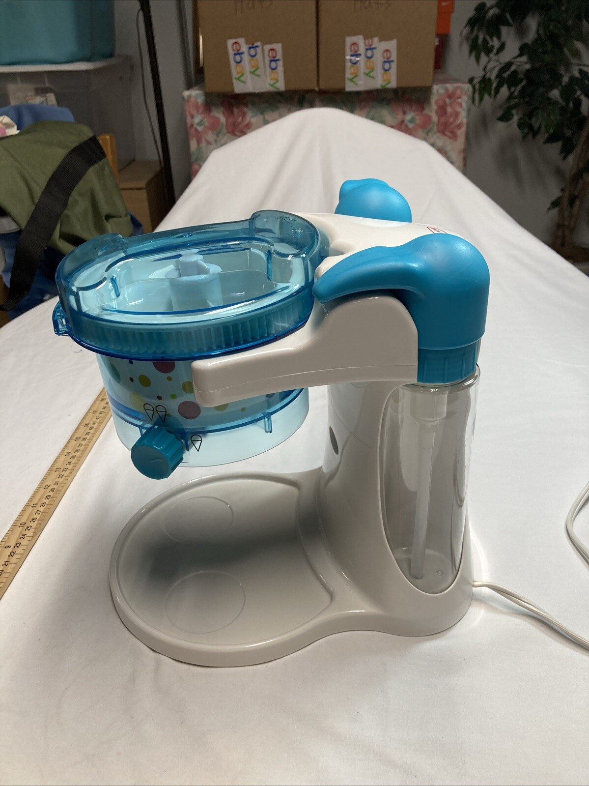 SNOWBALL MACHINE: SNOWBALL MAKER, BACK TO BASICS BRAND