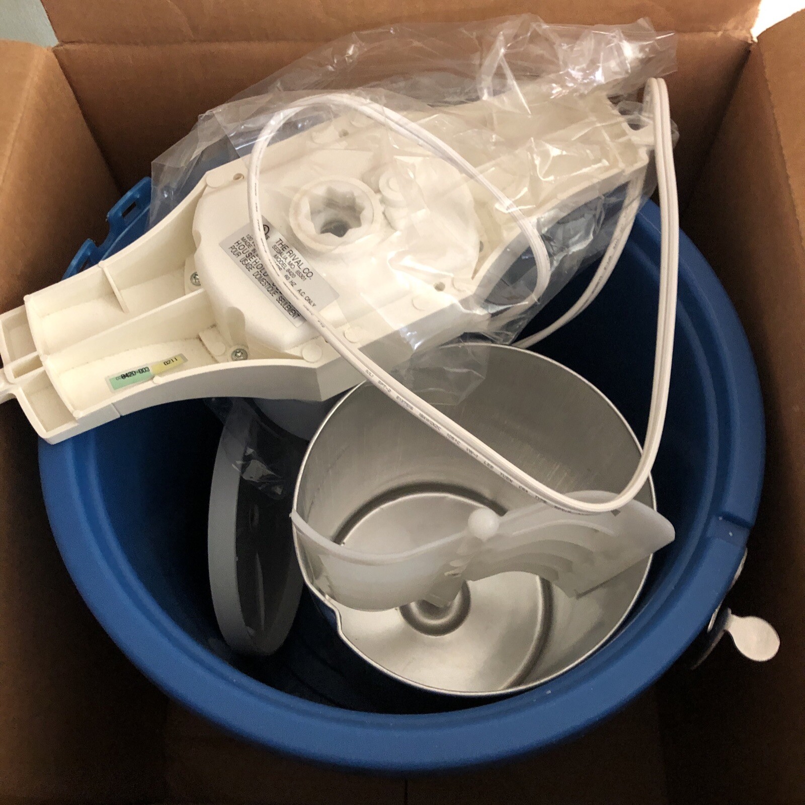 Rival Model 8420 TB 4 Quart Electric Ice Cream Maker