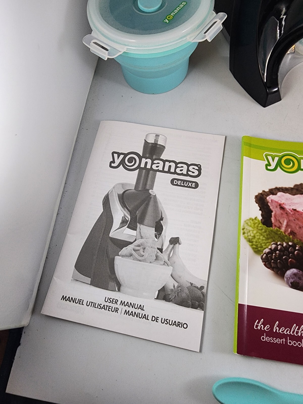 Yonanas Classic 902 Healthy Dessert Maker With Spatula & Recipes 200W Silver