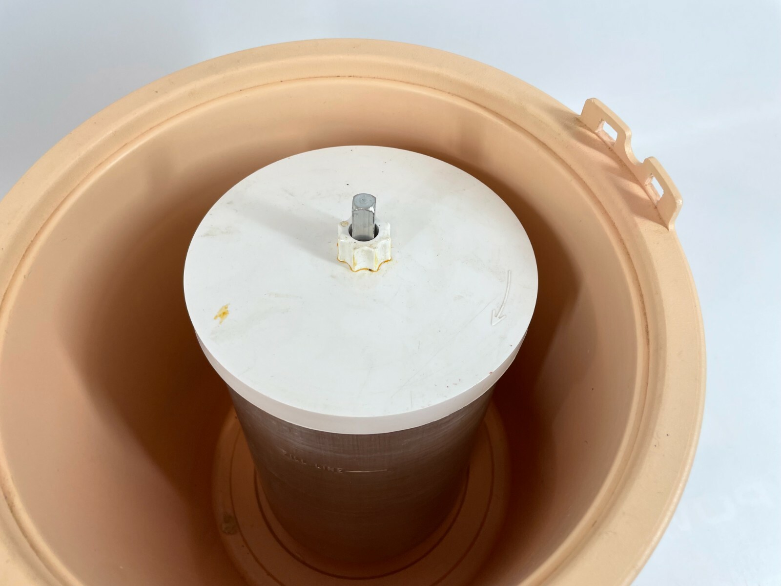 Vintage RIVAL 8401/1 Peach Plastic Electric Ice Cream Yogurt Freezer 4qt Maker