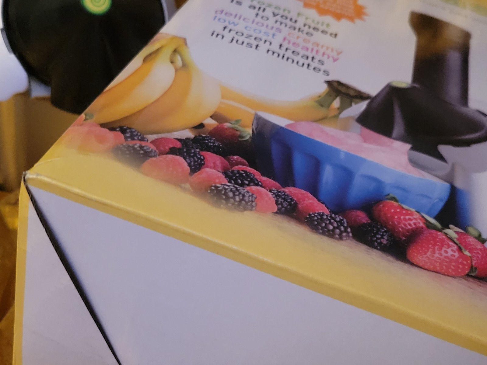 YONANAS Healthy Ice Cream Machine Treat Maker Frozen Fruit Yogurt Sorbet + BOX !