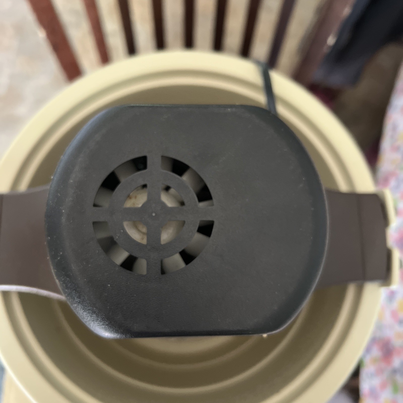 Richmond Cedar Works Electric Ice Cream Freezer Model 76