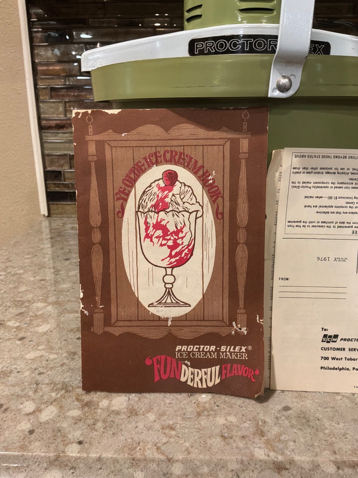 Vintage Proctor Silex American Eagle ICE CREAM FREEZER in Original Box w Recipes