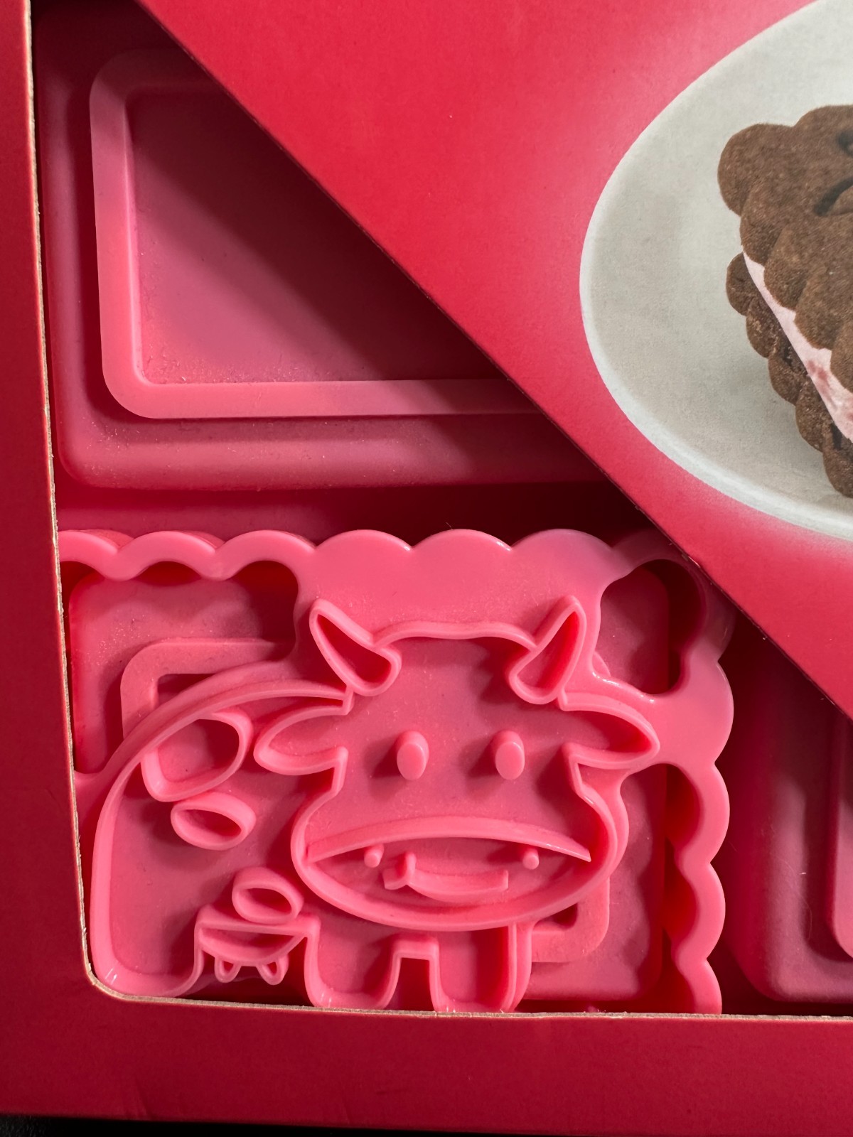 Mobi Silicone Ice Cream Sandwich Maker, Cow