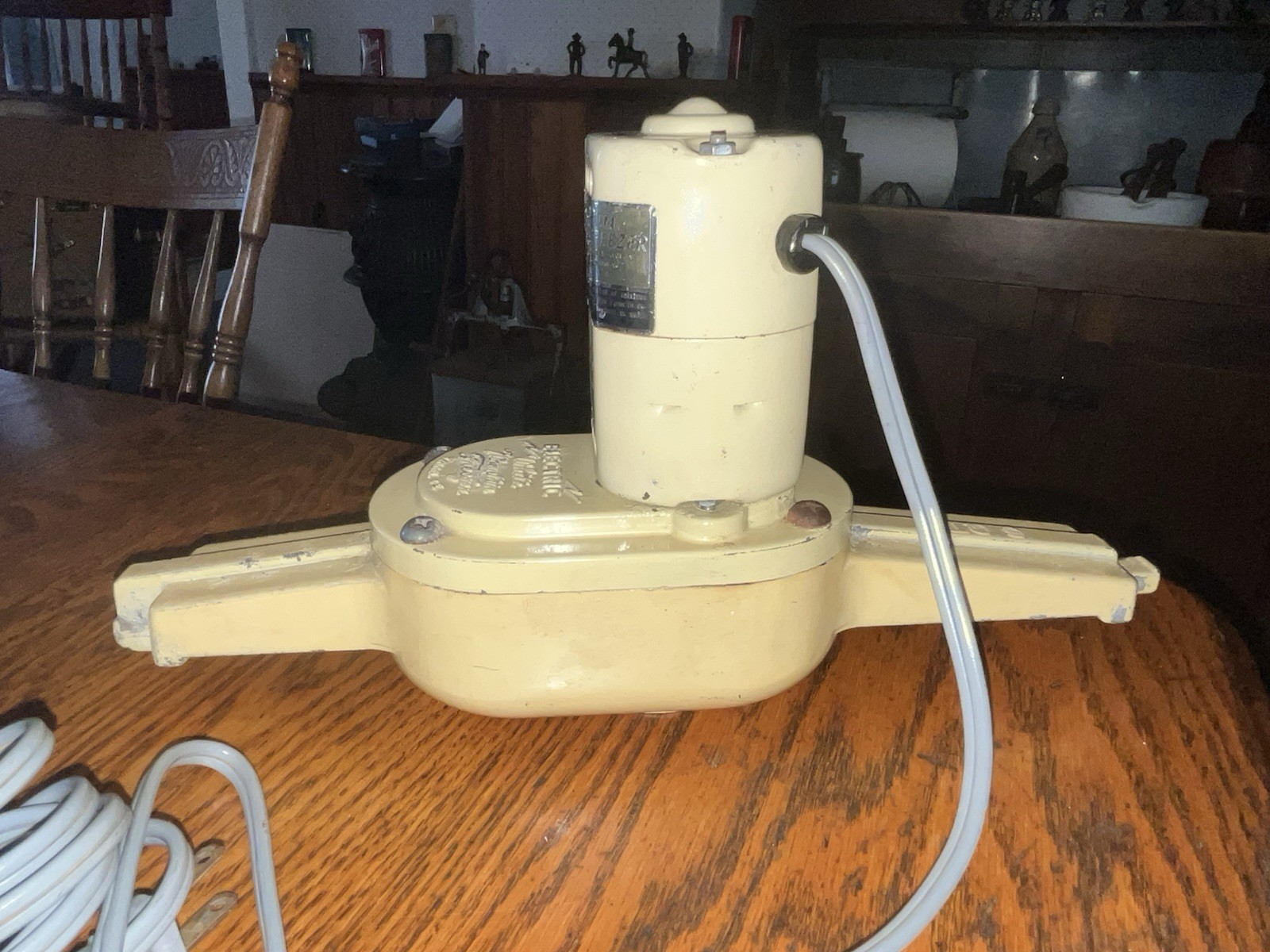 NICE White Mountain 6 Qt Electric Working Ice Cream Freezer Motor Only Model 4-E